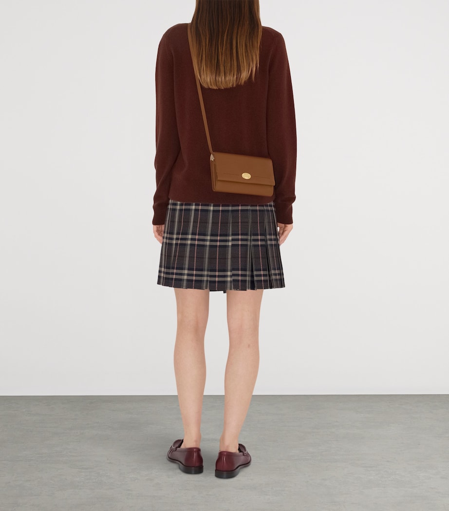 Leather Cotswolds Strap Wallet HAZEL Image 2