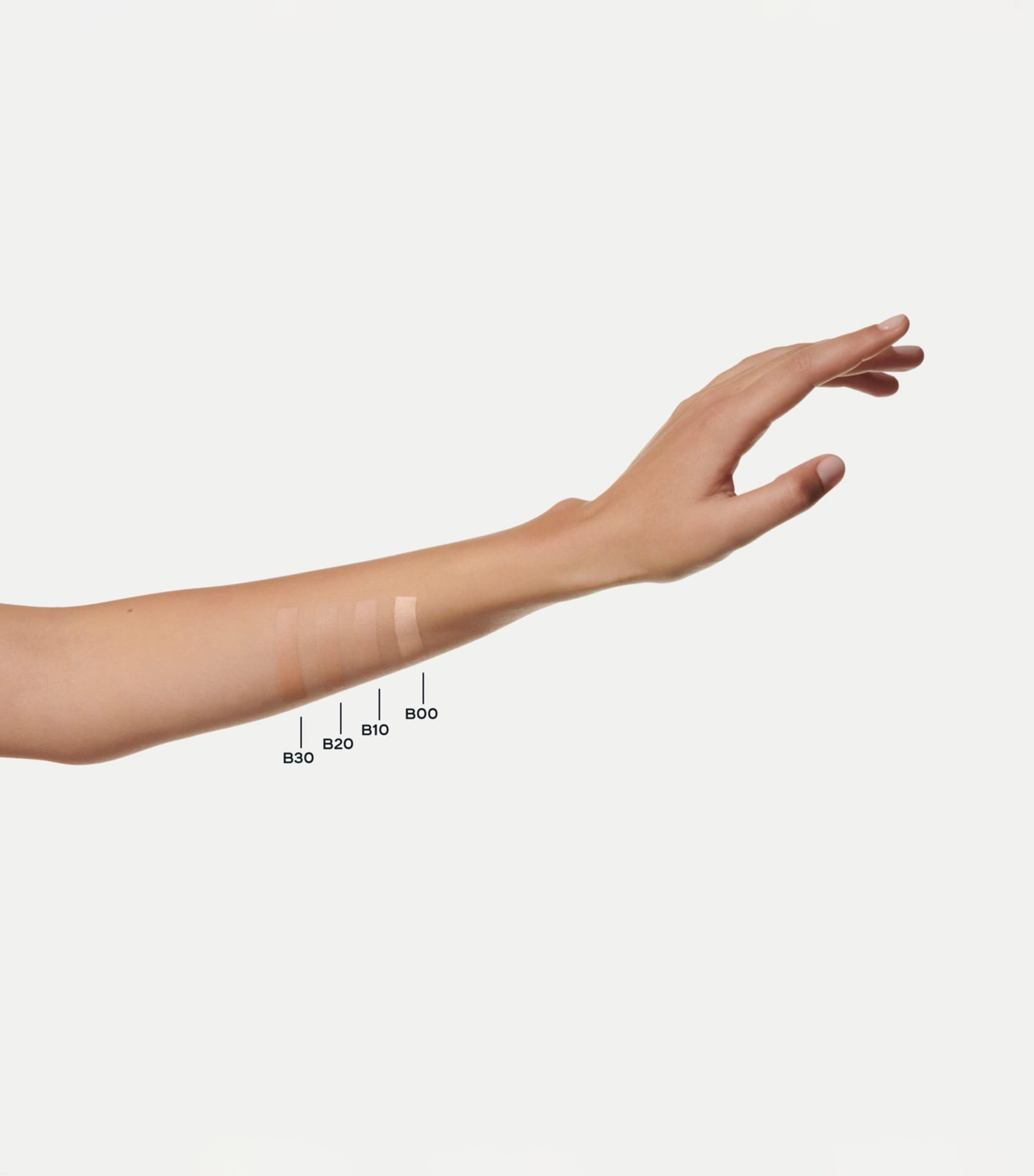 CHANEL CHANEL LES BEIGES NATURAL HEALTHY GLOW Serum Concealer Image 4