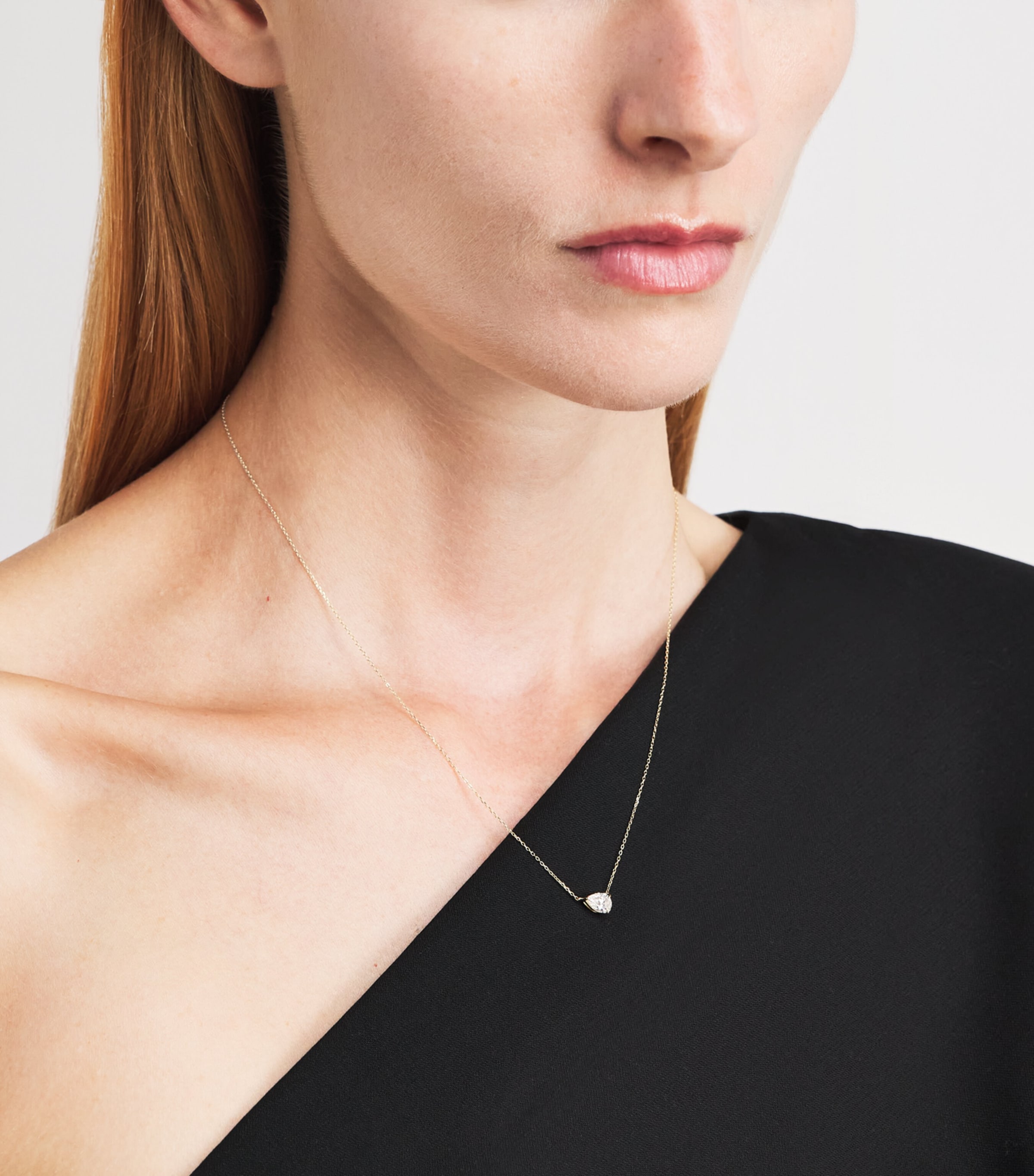 Persée Yellow Gold and Pear Diamond Necklace Yellow Gold Image 2
