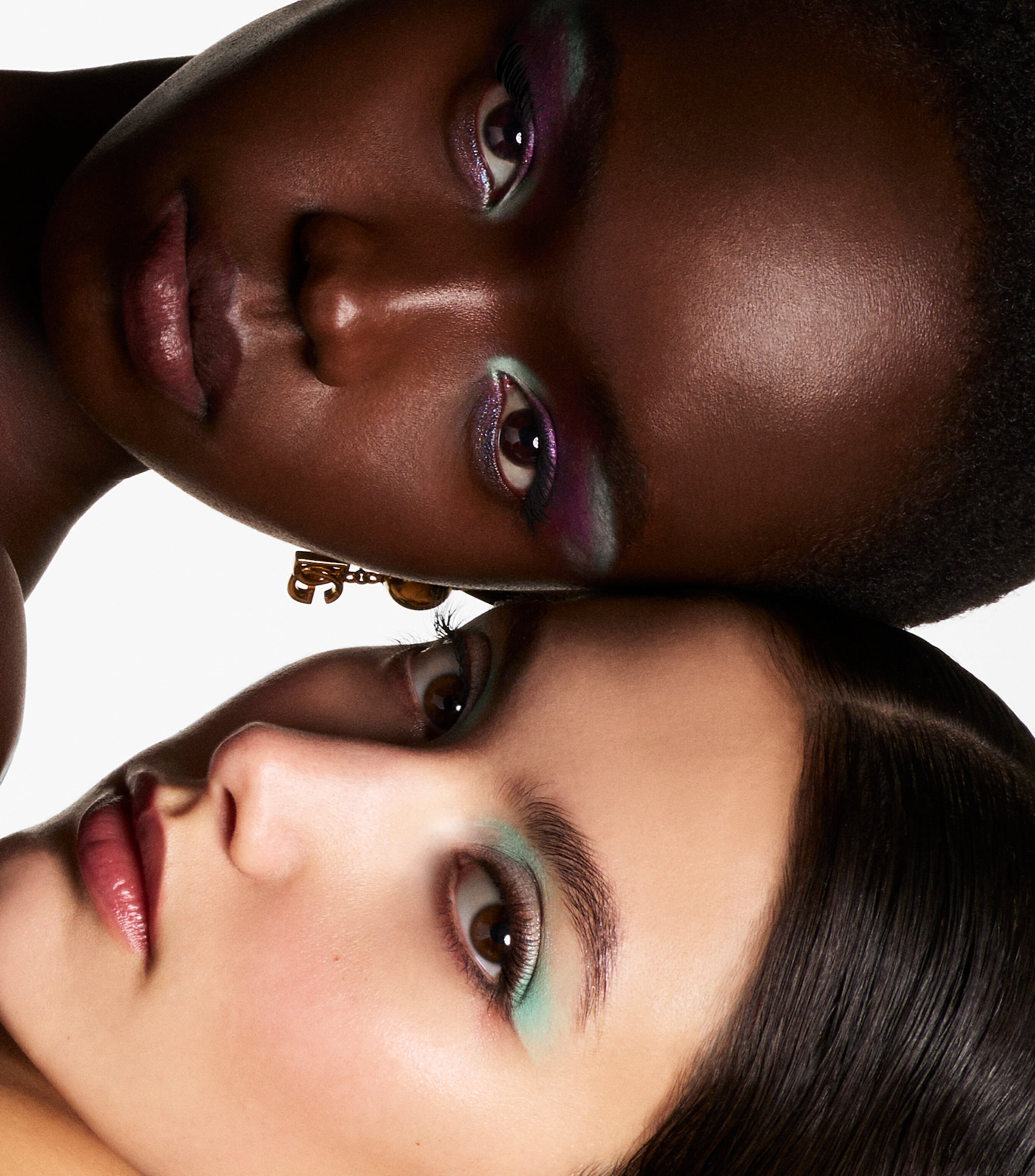 Dolce&Gabbana Eye Dare You! Beyond Multi-Finish Eyeshadow & Highlighter Palette Image 6