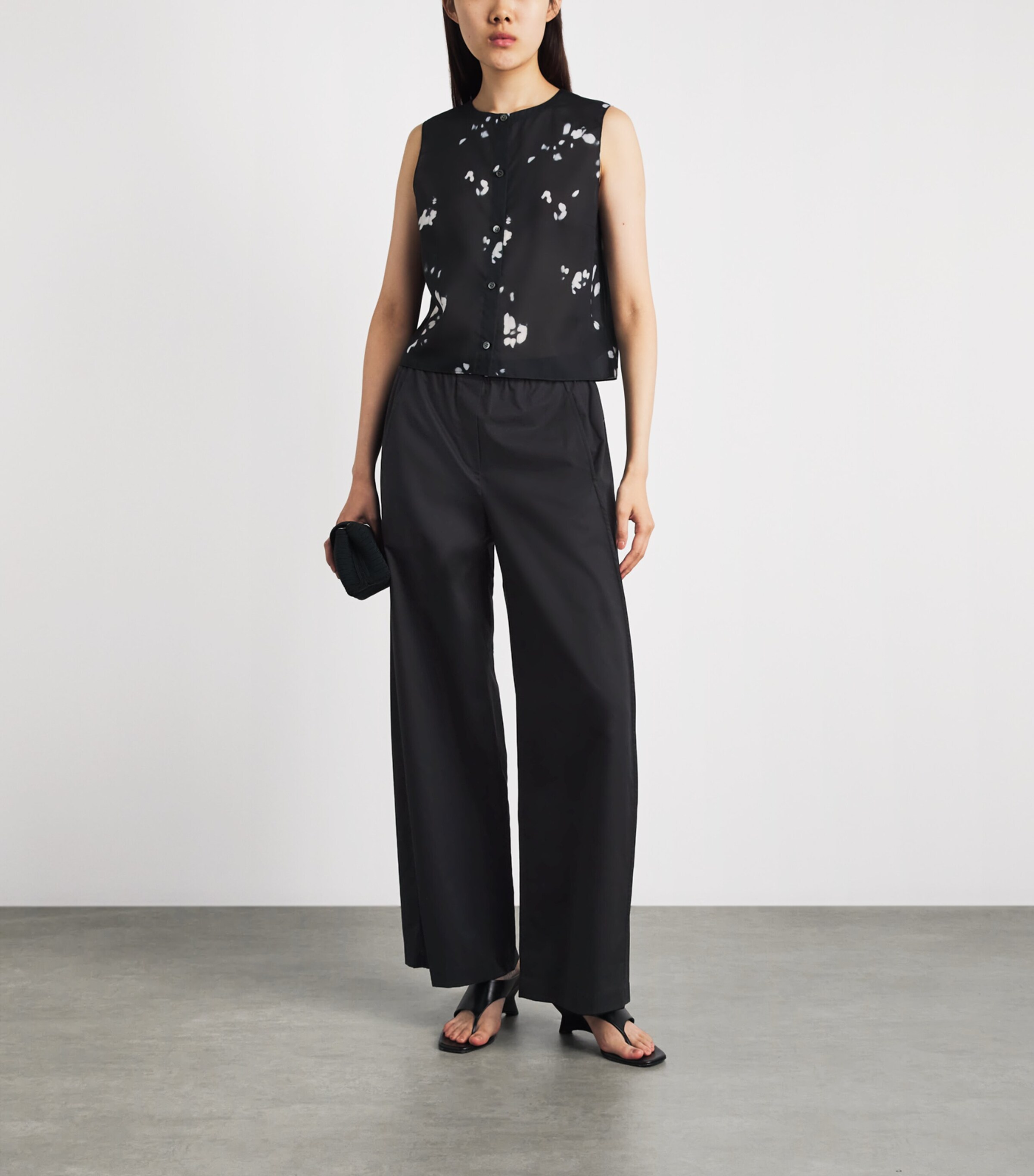Theory Womens Cotton Parachute Wide-Leg Trousers Black Image 2