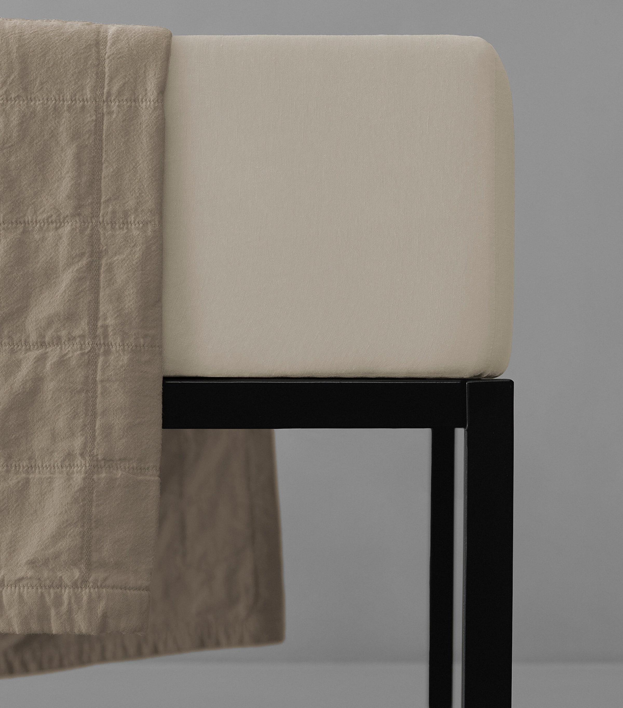 Society Limonta Linen Rem Super King Fitted Sheet (180cm x 200cm) Marmo Image 1