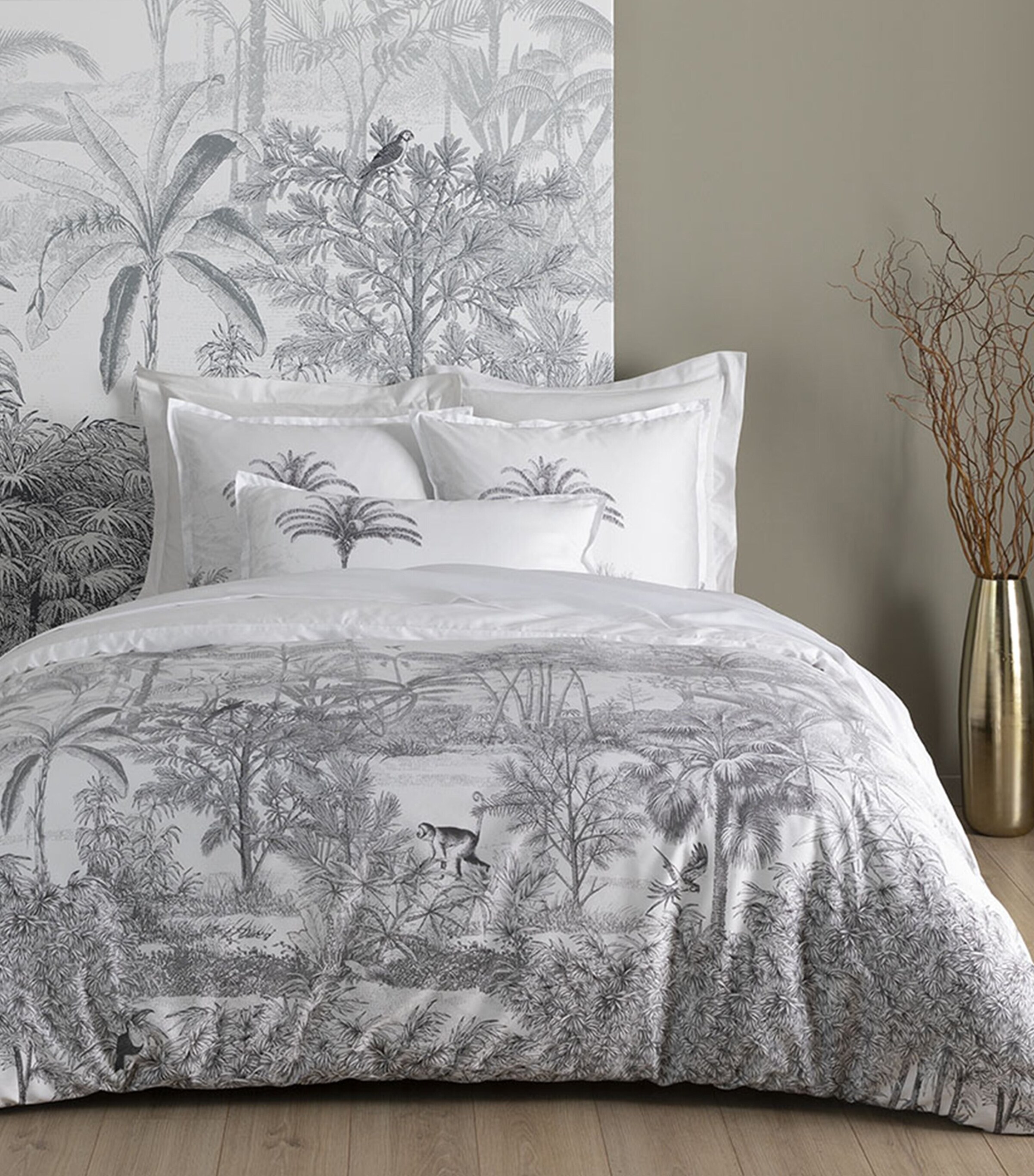 Amazone Standard Pillowcase (50cm x 75cm) WHITE Image 4