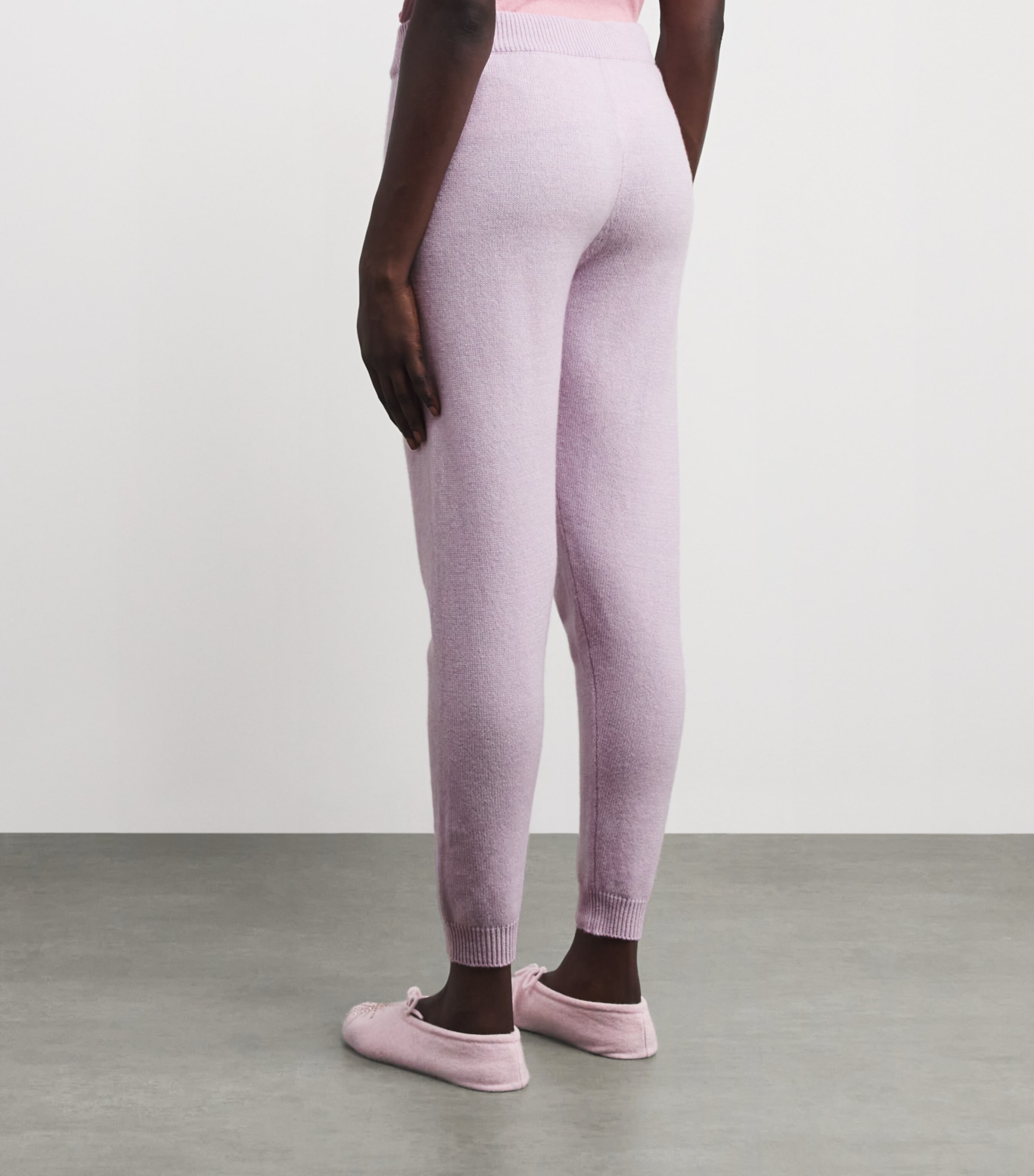 Cashmere Daphne Sweatpants 13 LILAC Image 4