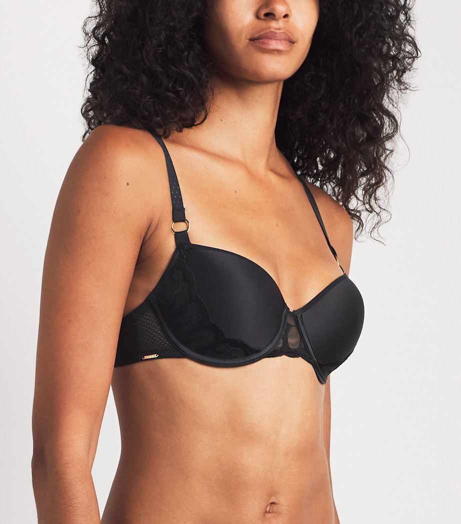 Chantelle Womens Fleurs Memory T-Shirt Bra Black Image 2
