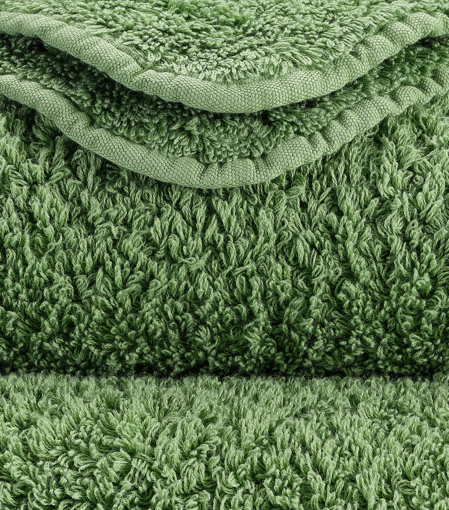 Super Pile Bath Sheet (105cm x 180cm) FOREST Image 3