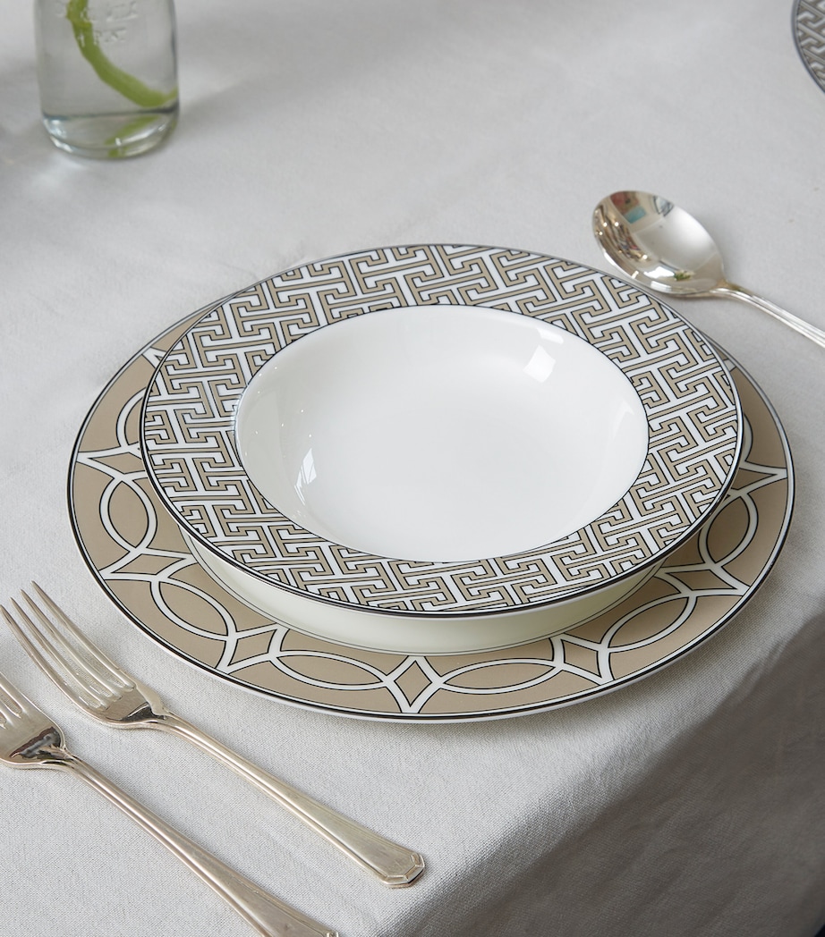 Maze Soup Bowl (23cm) TRUFFLE Image 3