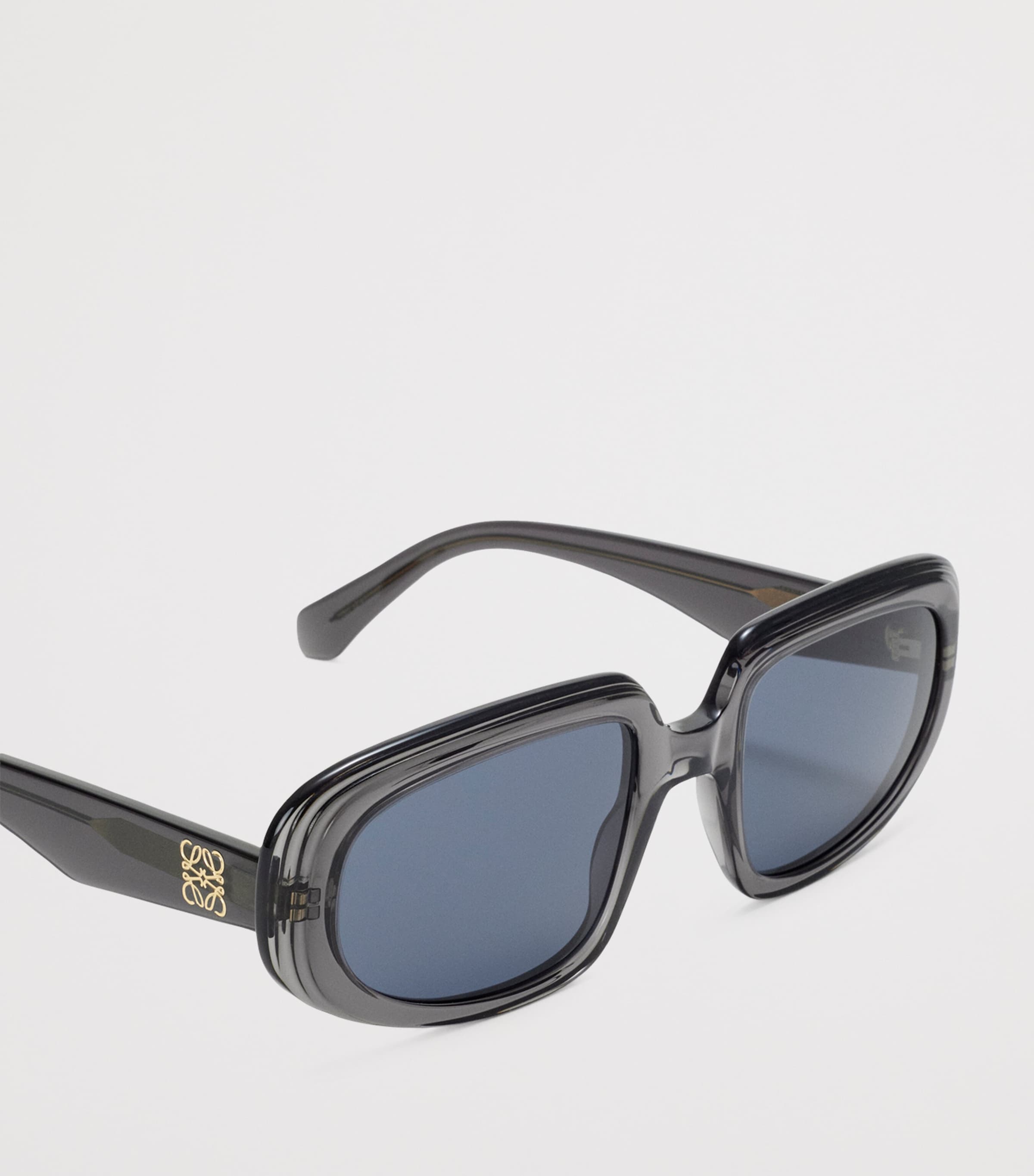 LOEWE Rectangular Steps Sunglasses Transparent Asphalt Image 4