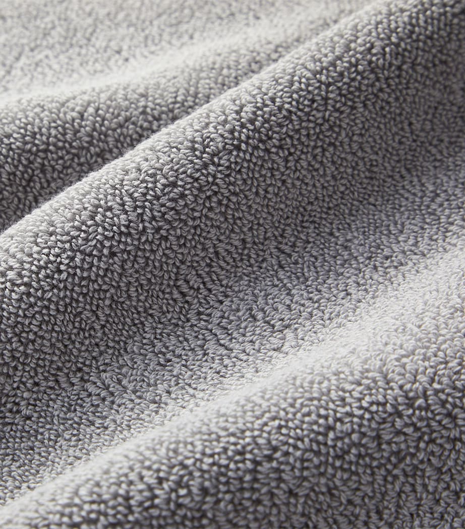 Polo Player Bath Towel (70cm x 140cm) ANDOVER HEATHER Image 5