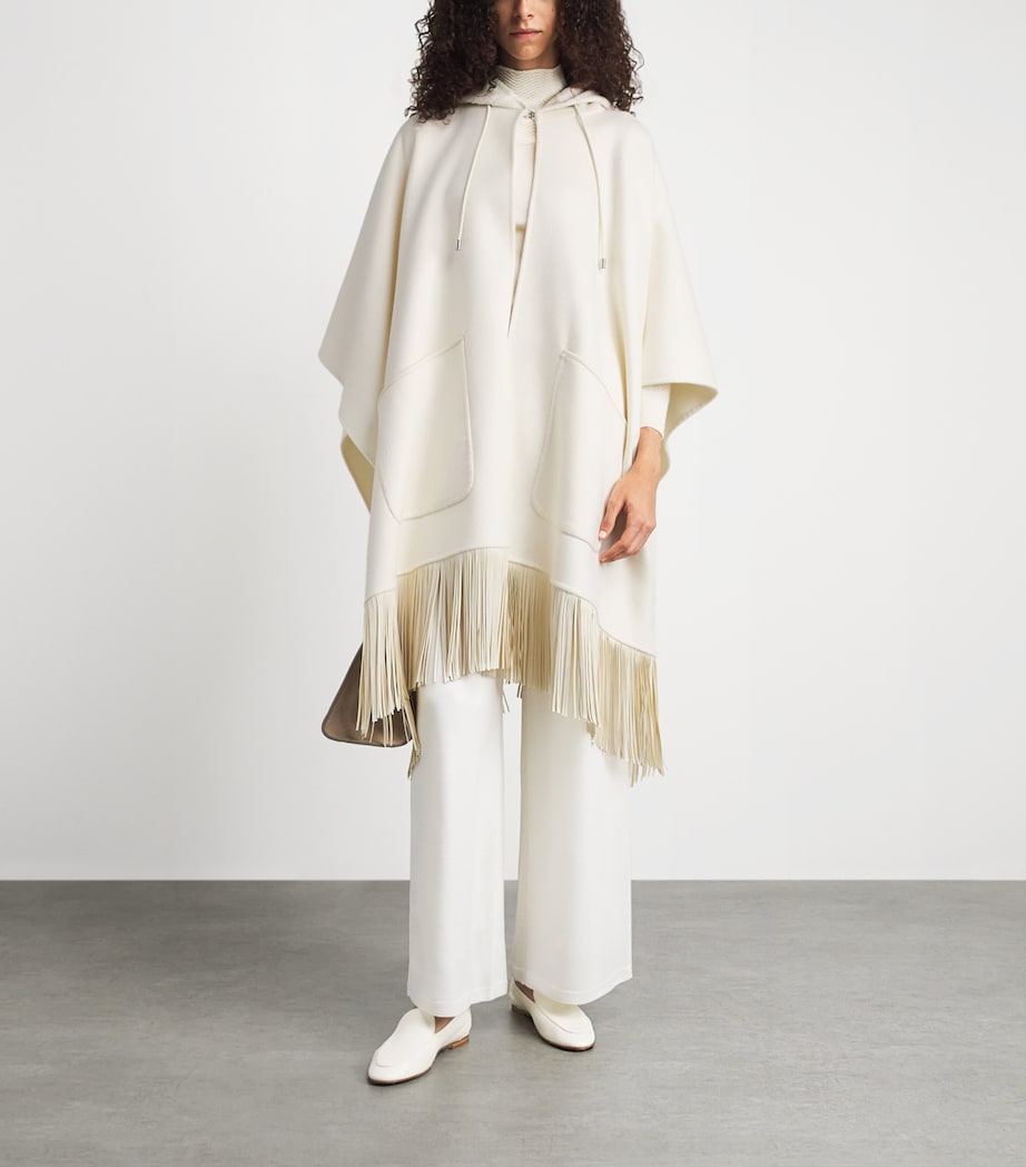 Colombo Womens Cashmere Fringe-Trim Hooded Cape Image 2