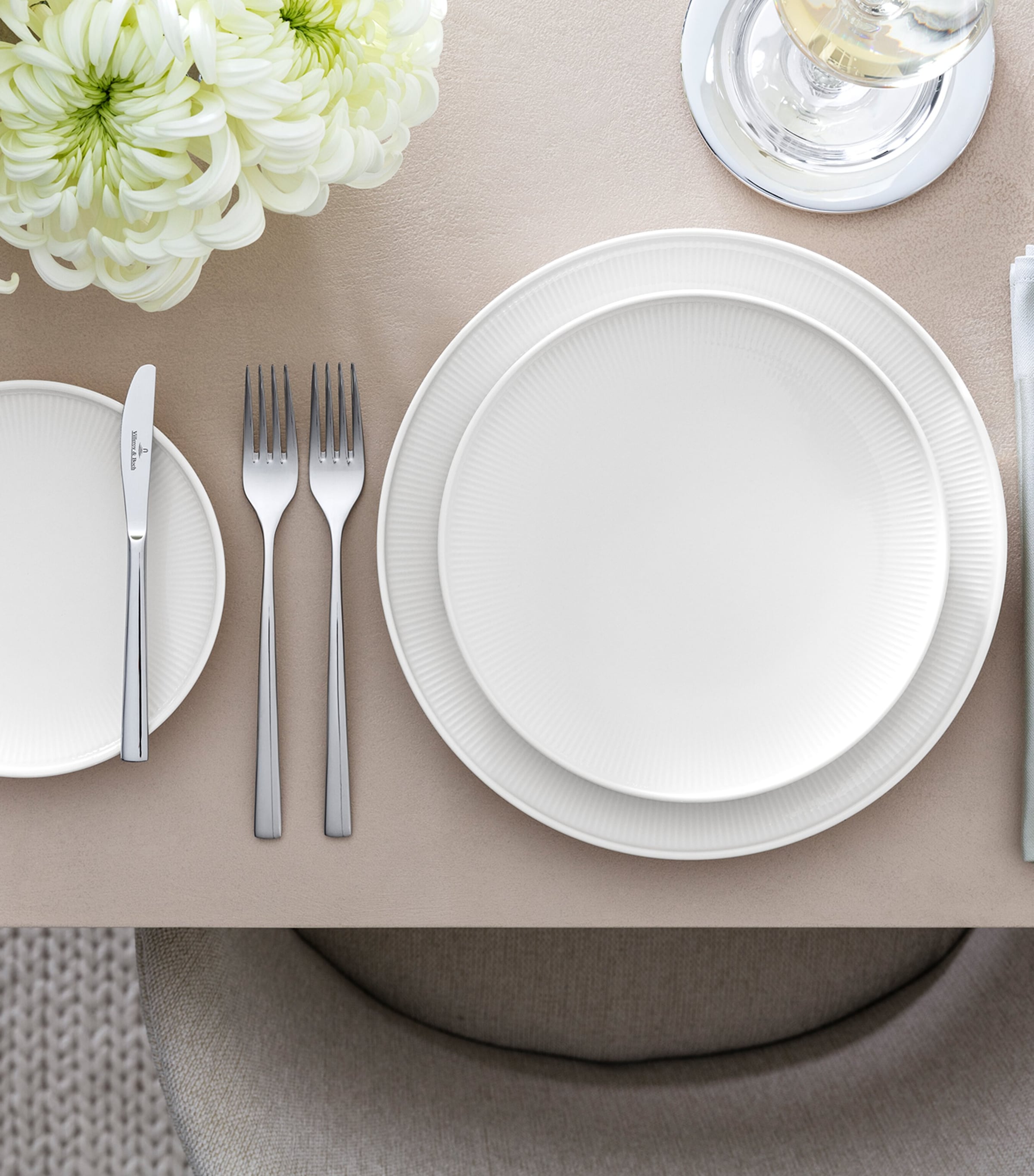 Set of 6 Porcelain Afina Flat Plates (27cm) WHITE Image 3