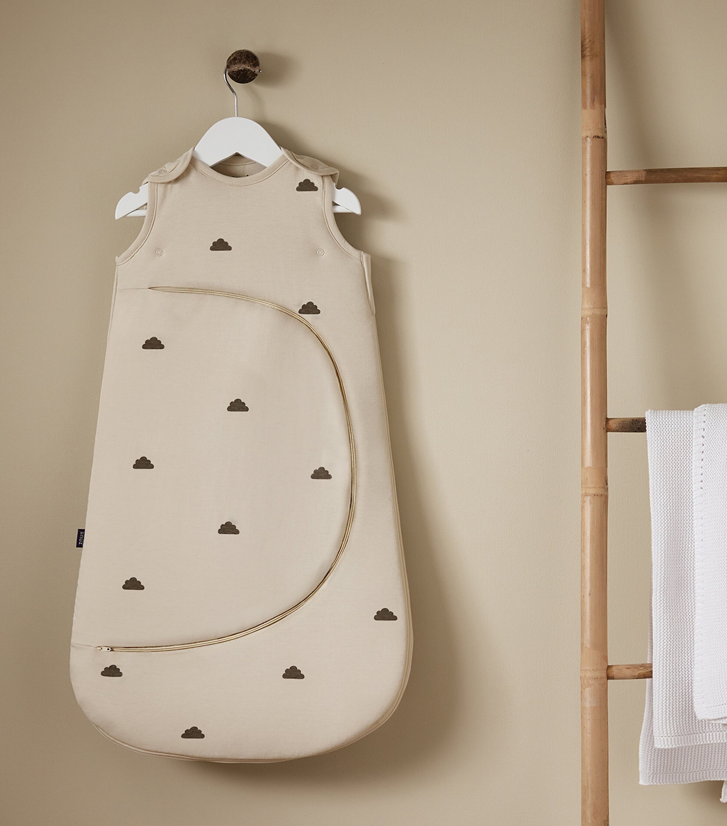 SnüzPouch 1.0 Tog Baby Sleeping Bag SAND CLOUD Image 5