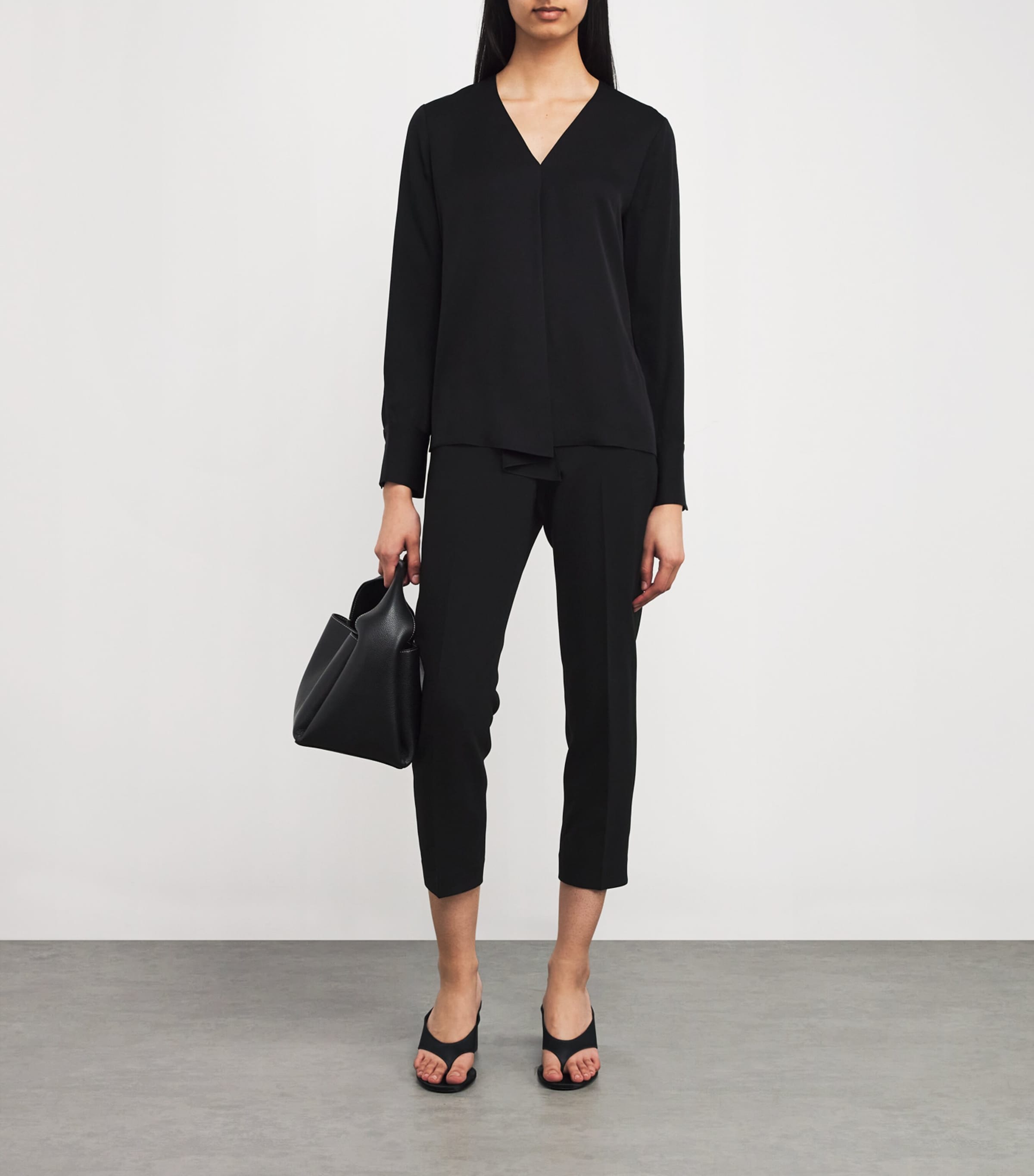 Theory Womens Cropped Treeca Trousers Black Image 2