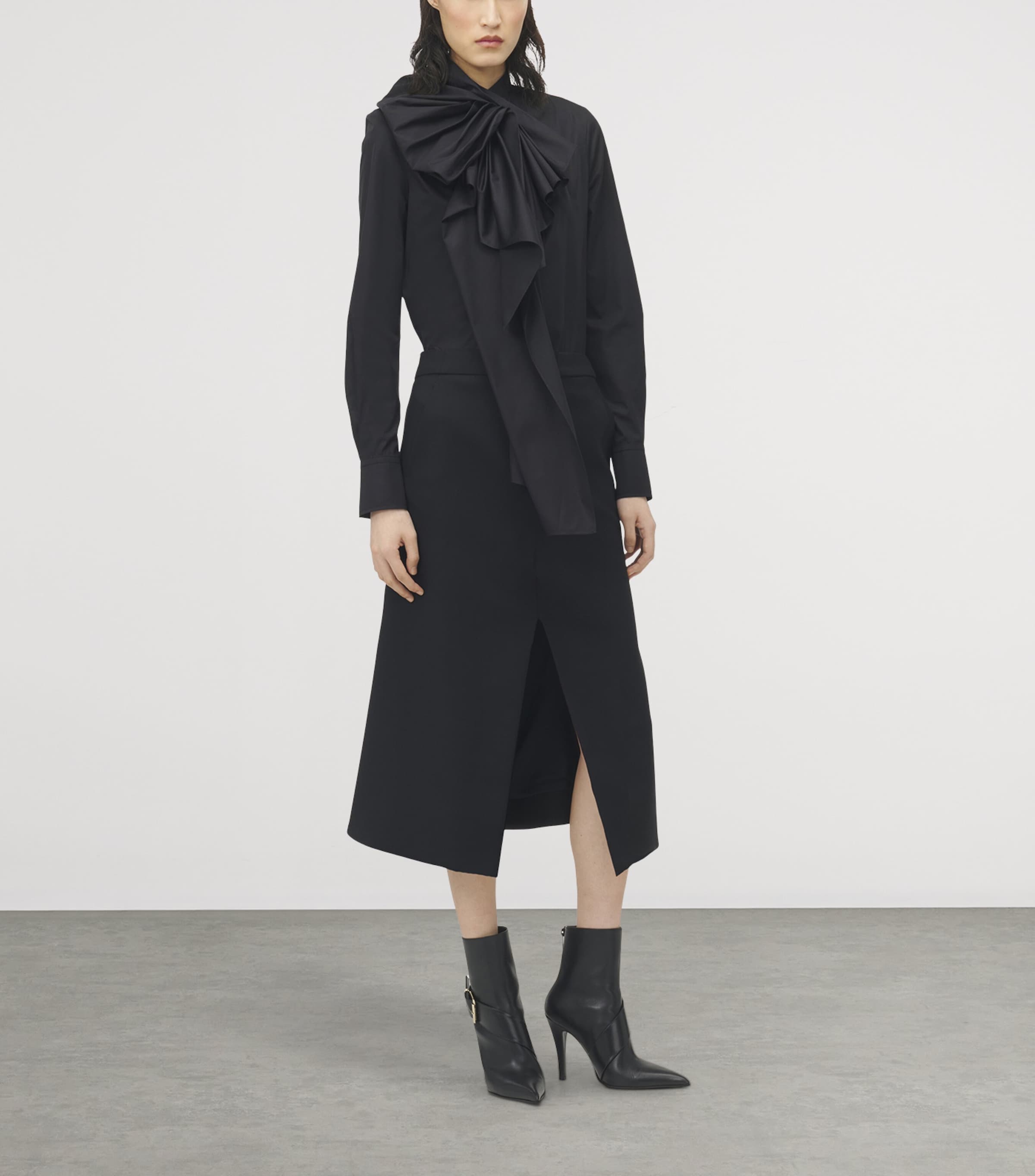 Stretch-Wool Midi Skirt 1000 Image 2