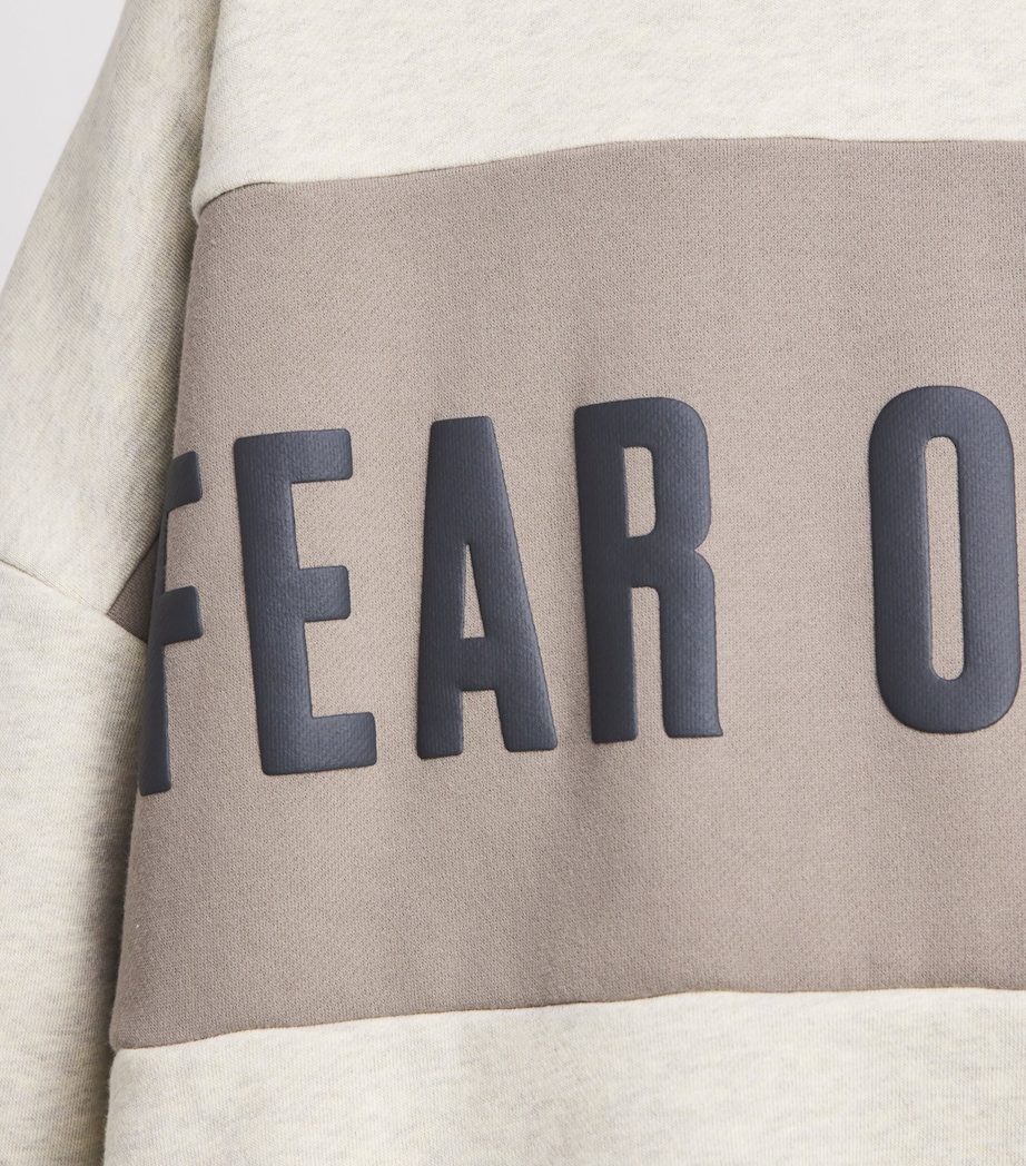 FEAR OF GOD ESSENTIALS Mens Cropped Relaxed Hoodie Vnla Hther/seal Image 3