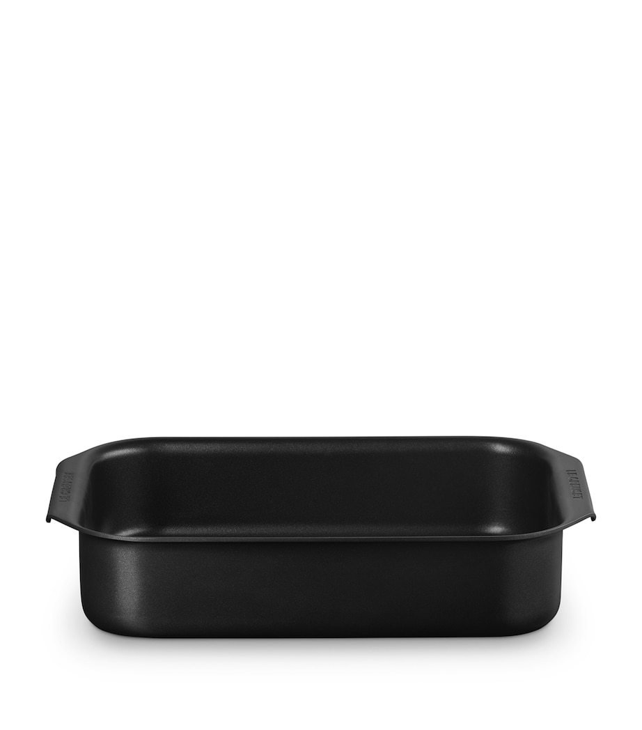 Le Creuset Aluminium Roasting Tray (33cm) Black Image 2