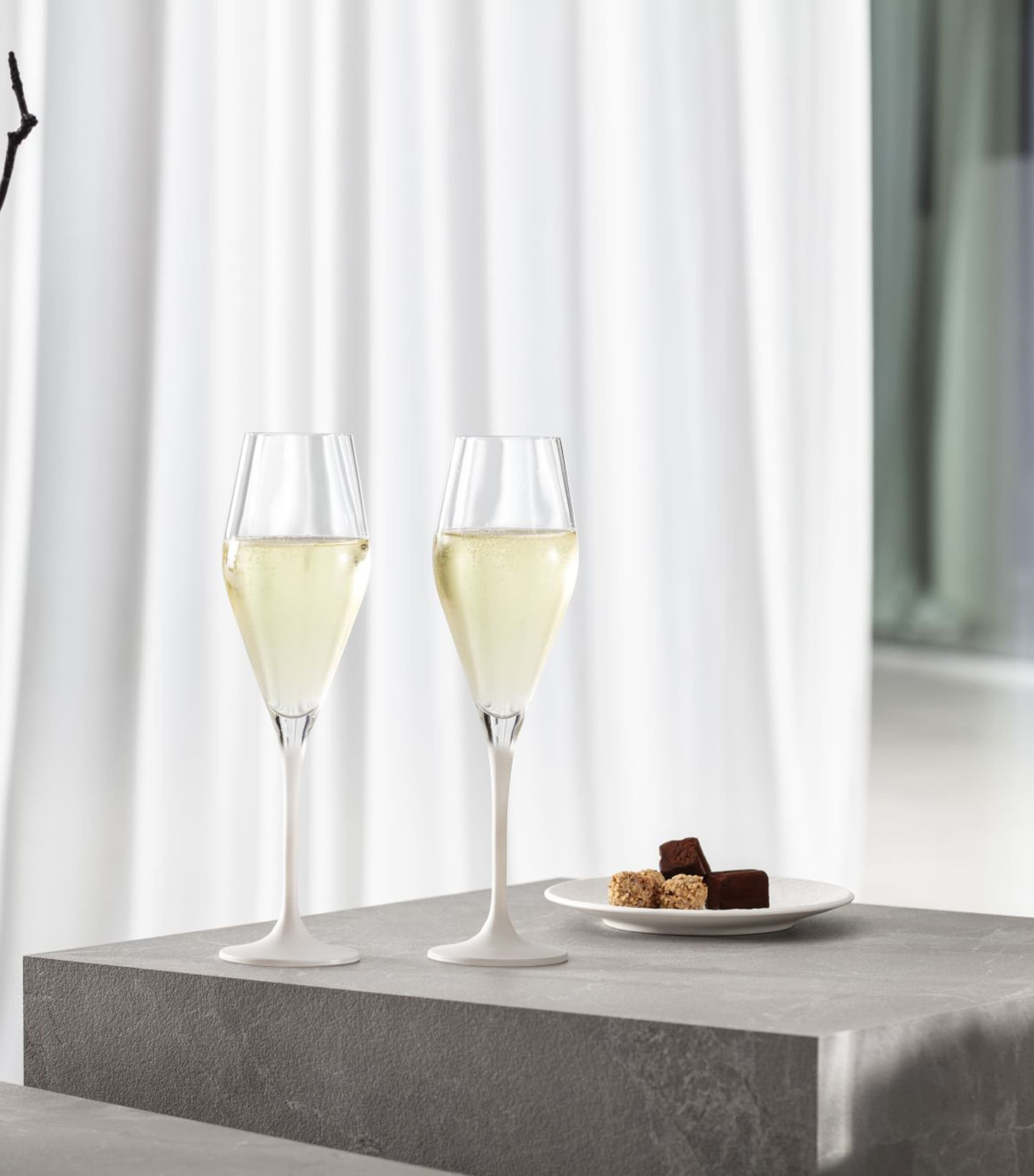 Set of 4 Manufacture Rock Blanc Champagne Glasses (290ml) WHITE Image 3