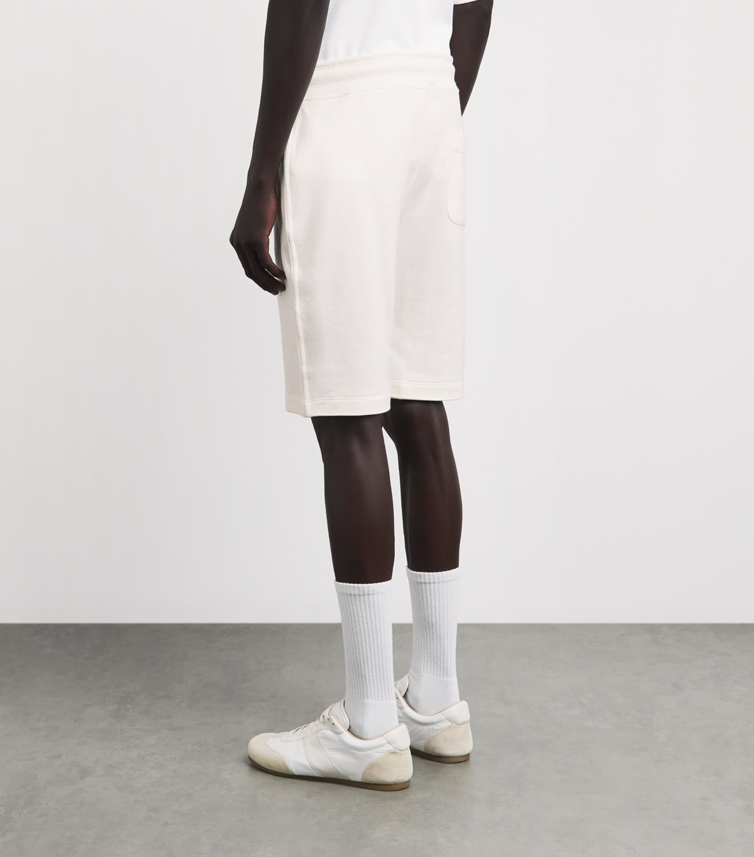 Isaia Drawstring Sweatshorts In White