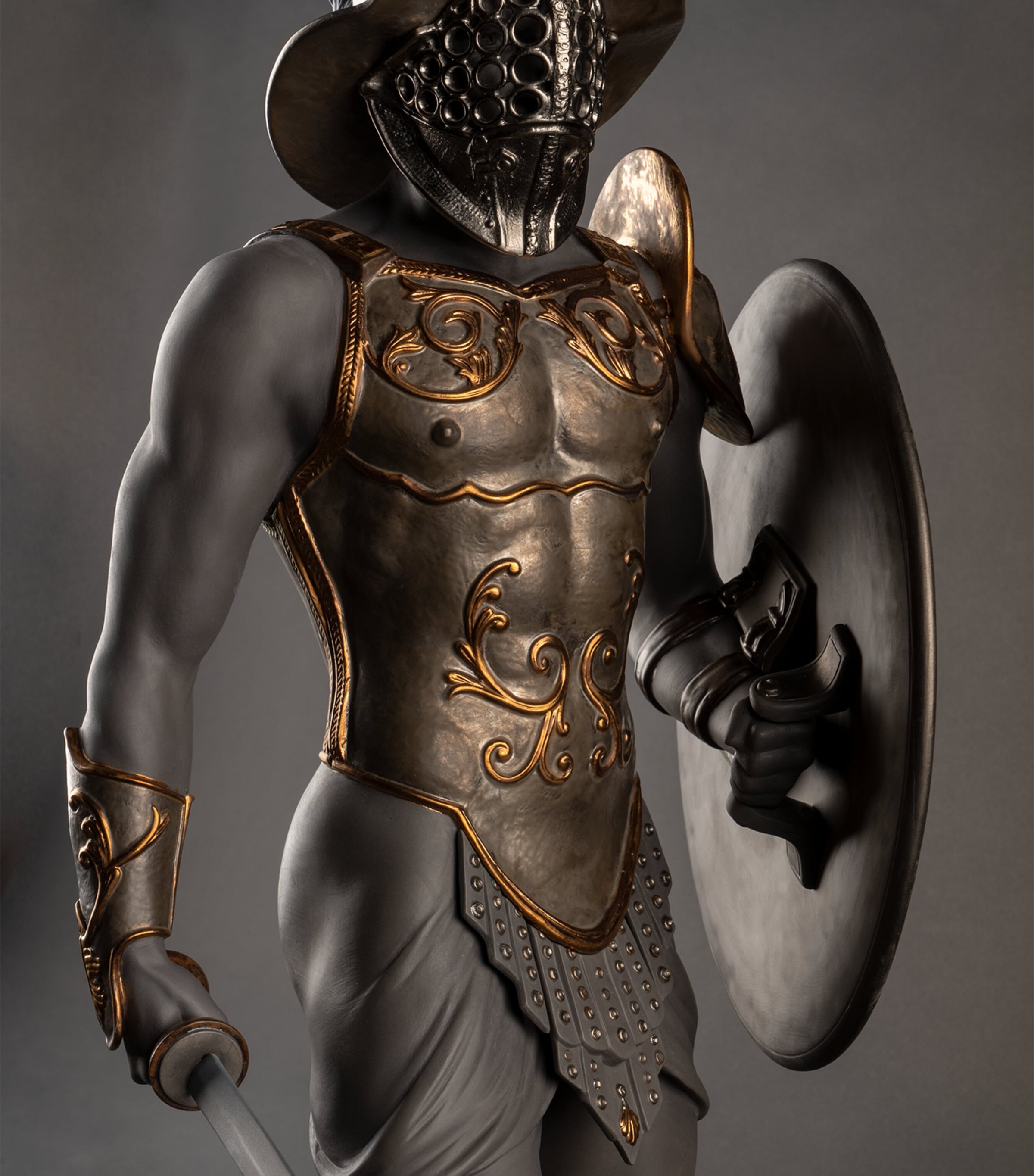Lladró Porcelain Gladiator Sculpture Black Image 5
