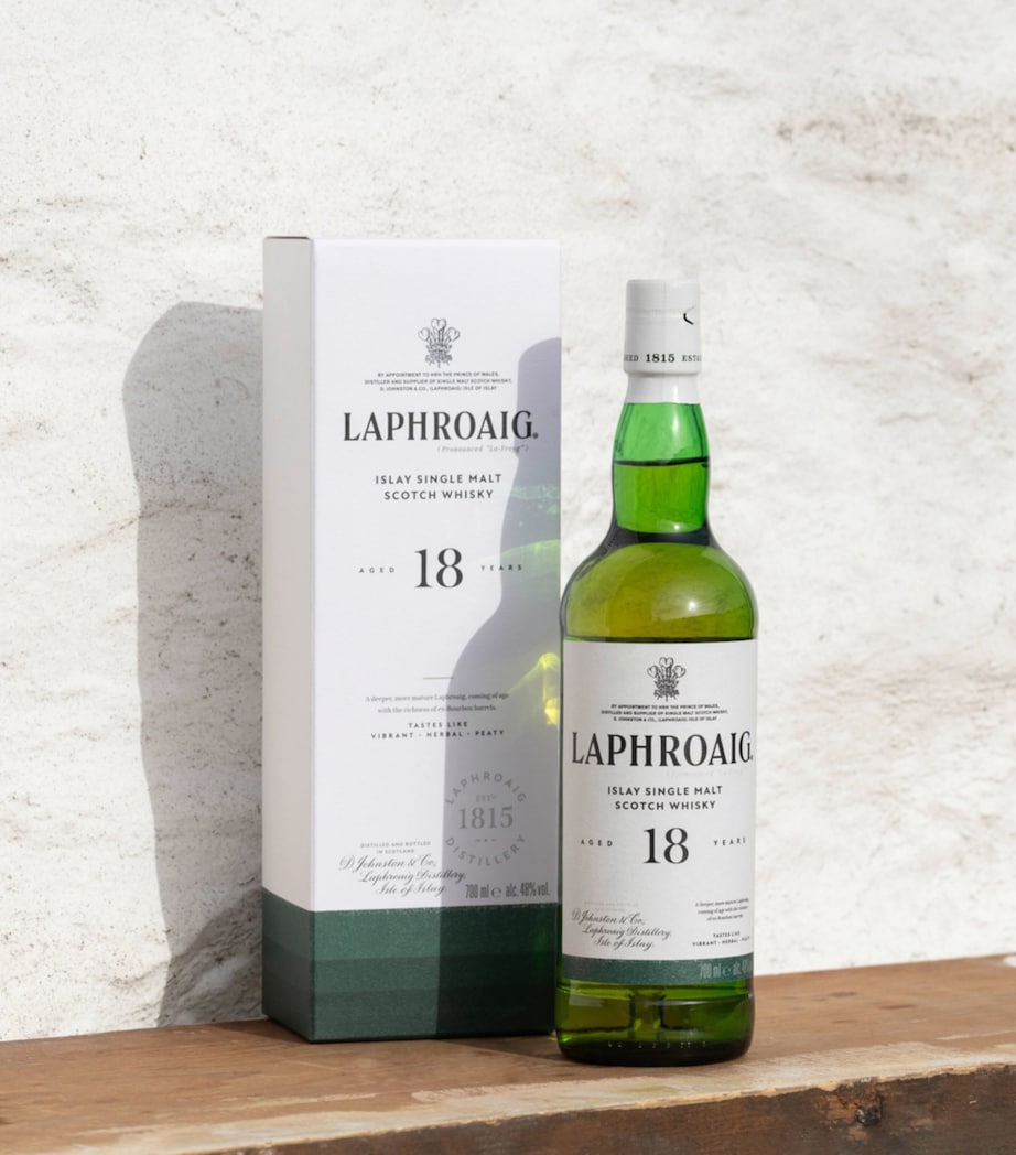 Laphroaig 18-Year-Old Scotch Whisky (70cl) NO COLOUR Image 4
