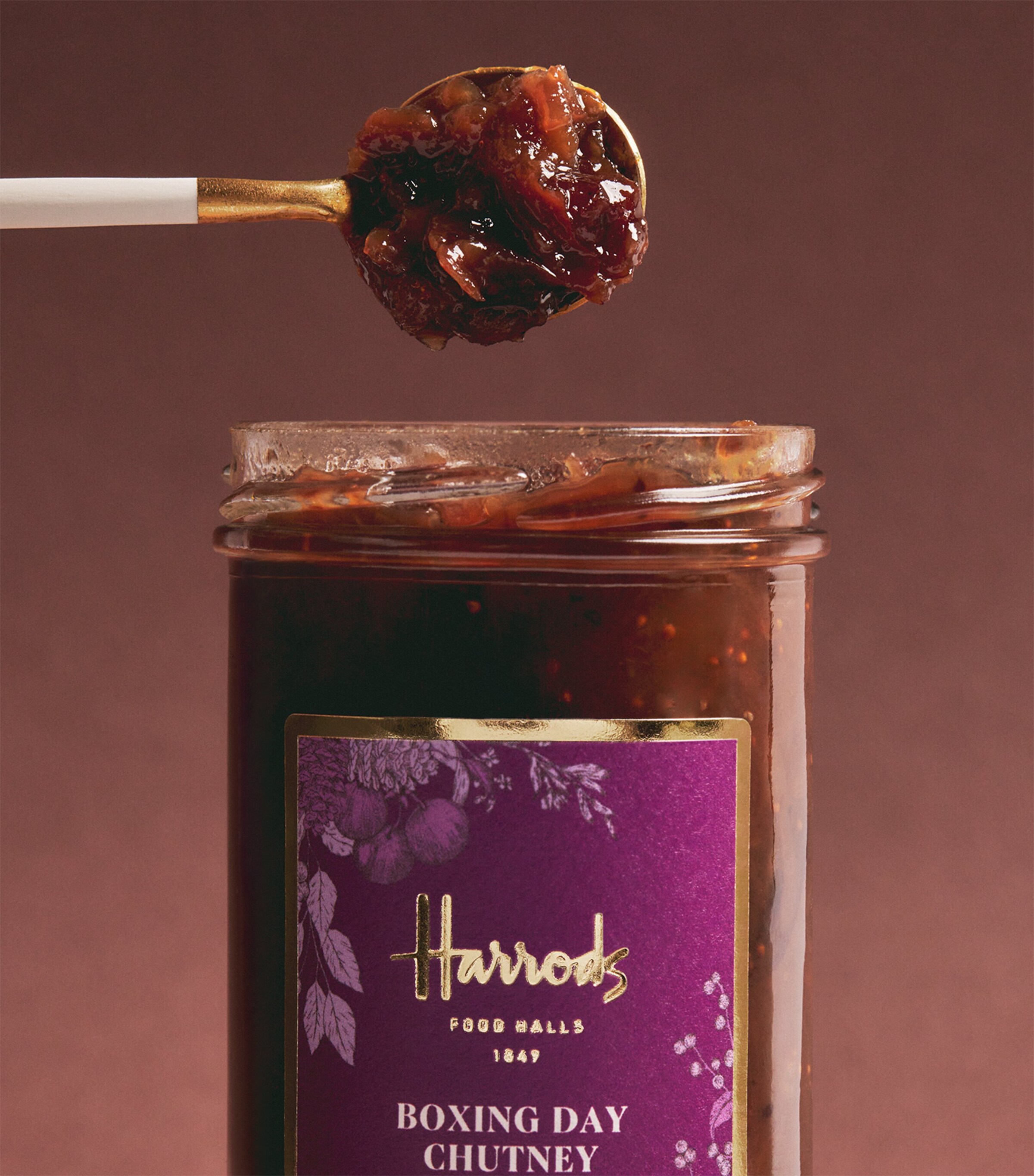 Harrods The Celebration of Christmas Hamper Image 7