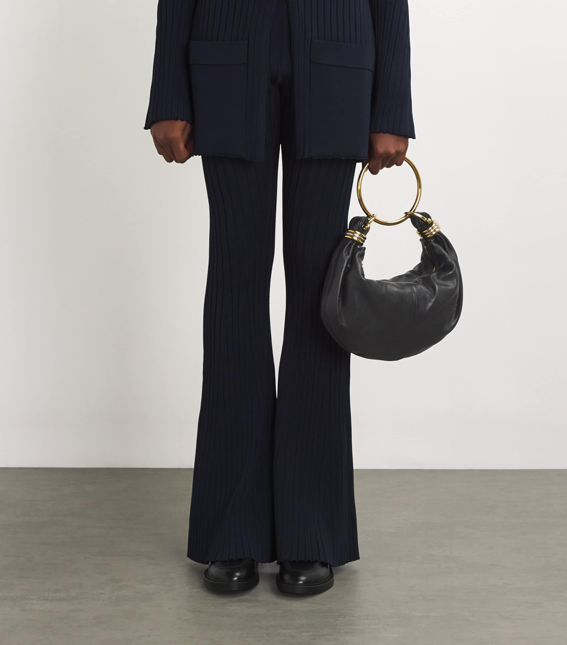 Small Leather Bracelet Top-Handle Bag BLACK Image 2