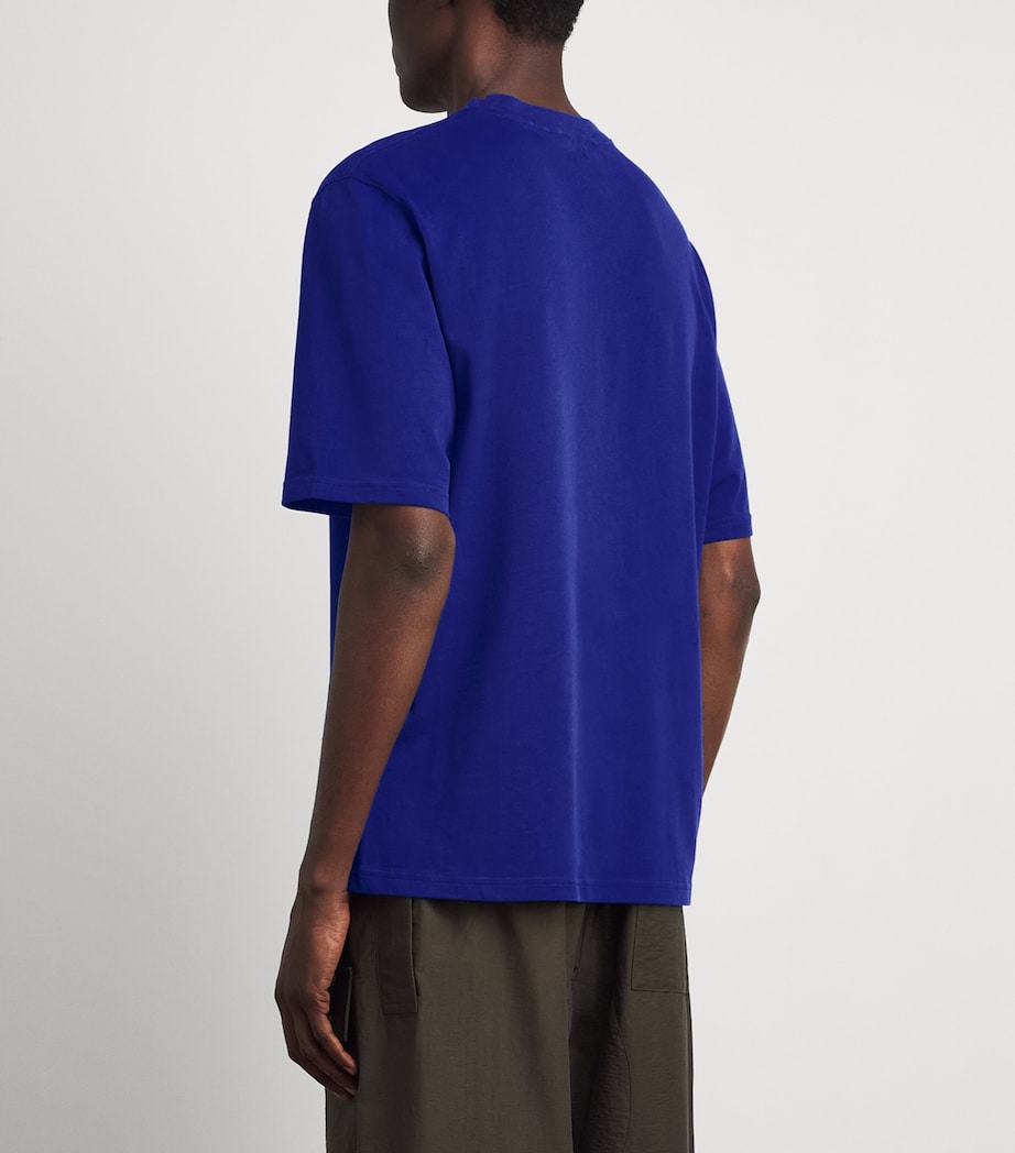 AMI Paris Mens Embossed Ami de Coeur T-Shirt Bleu Roi Image 5