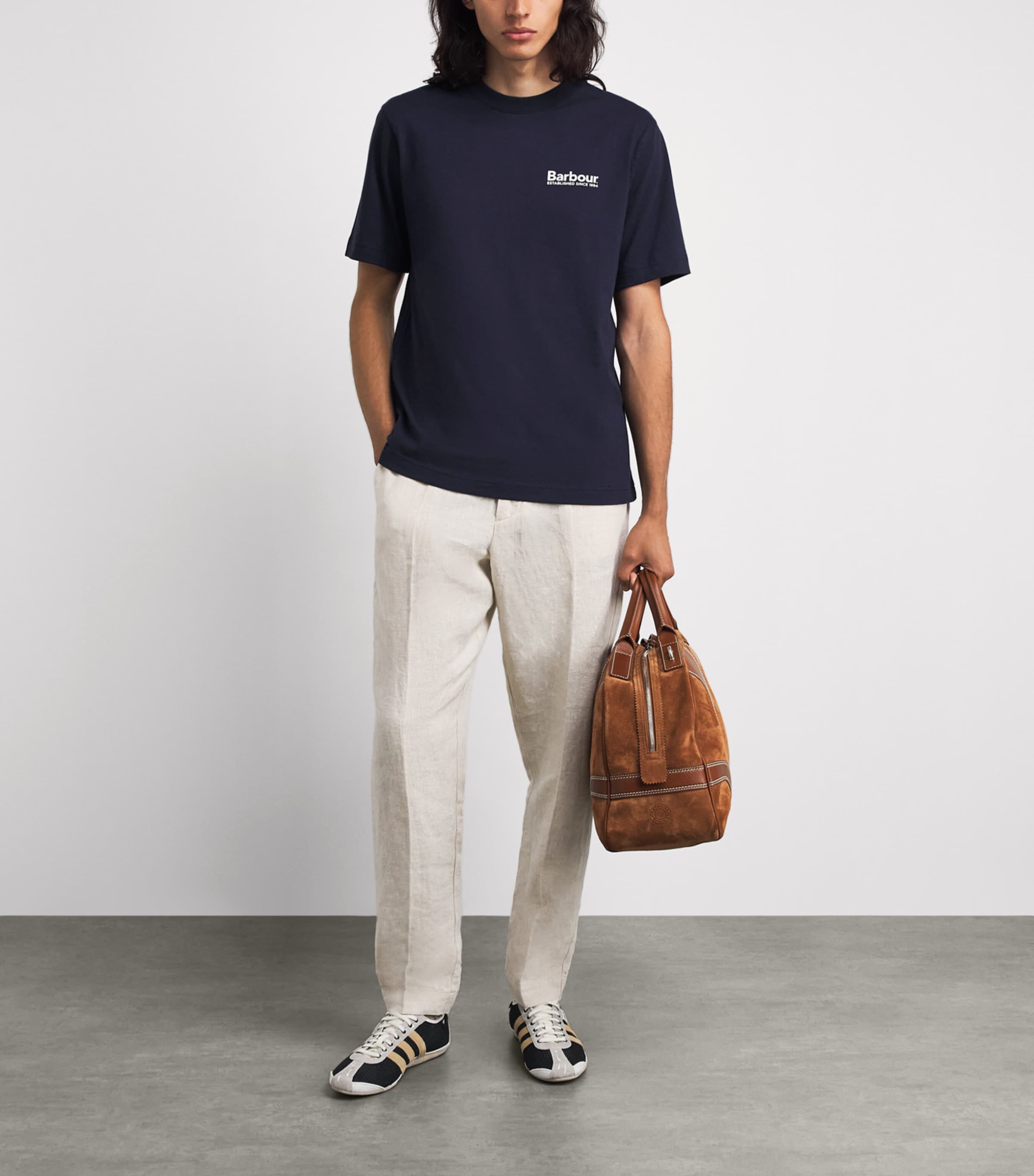 Barbour Mens Cotton Logo T-Shirt Dark Navy Image 2