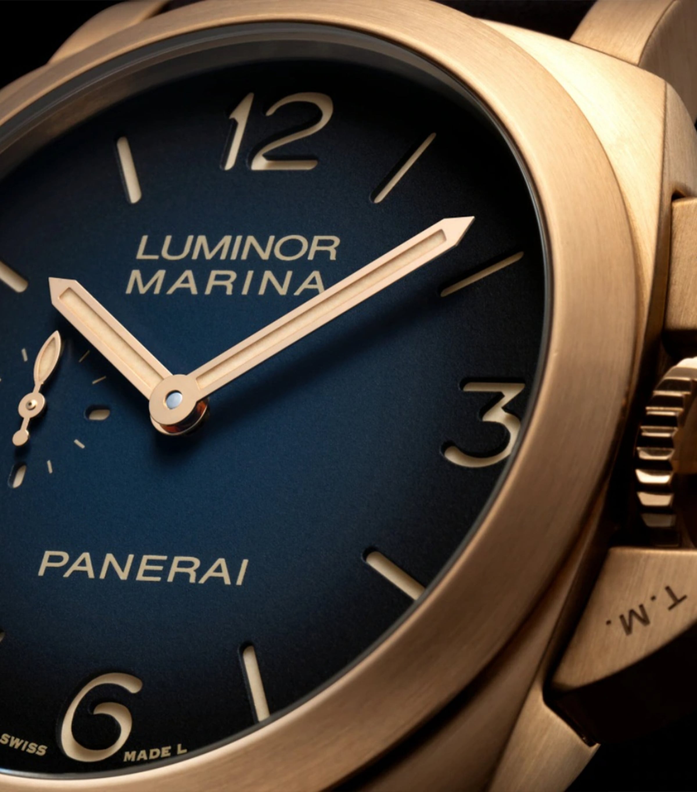 Panerai Bronzo Luminor Marina Watch 44mm Blue Image 10
