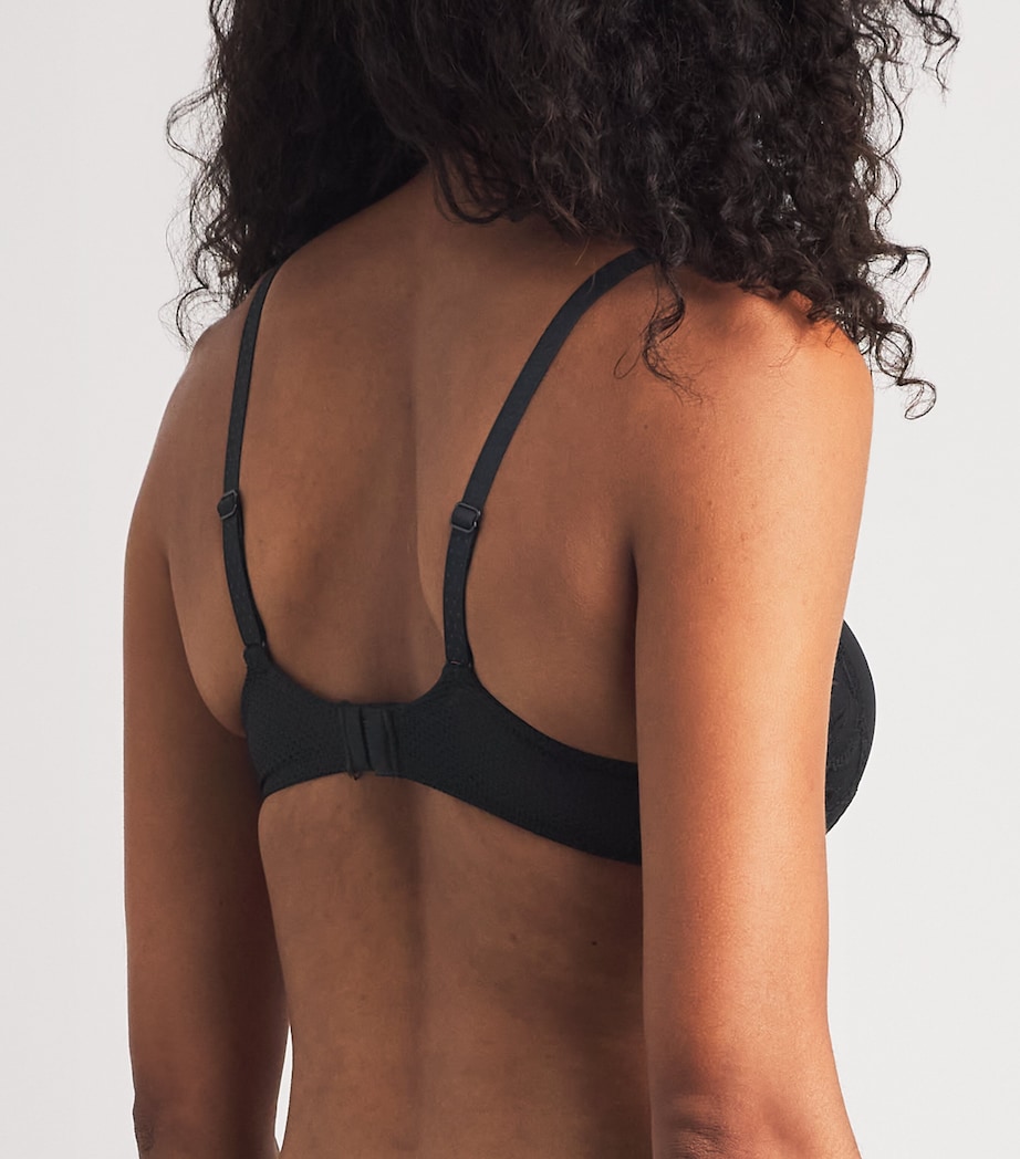Chantelle Womens Fleurs Memory T-Shirt Bra Black Image 3