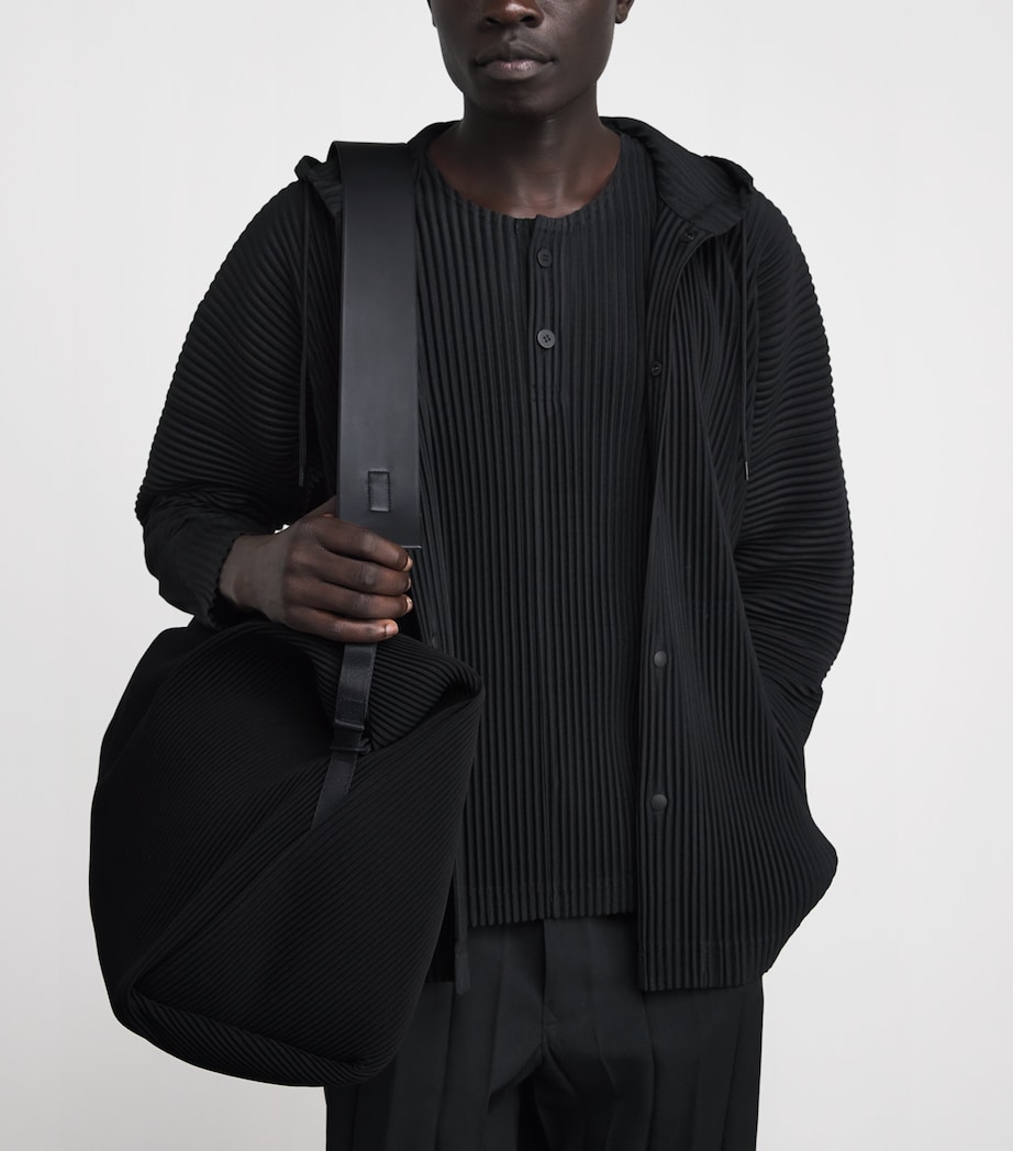 Pleated Duffle Bag 15-BLACK Image 4