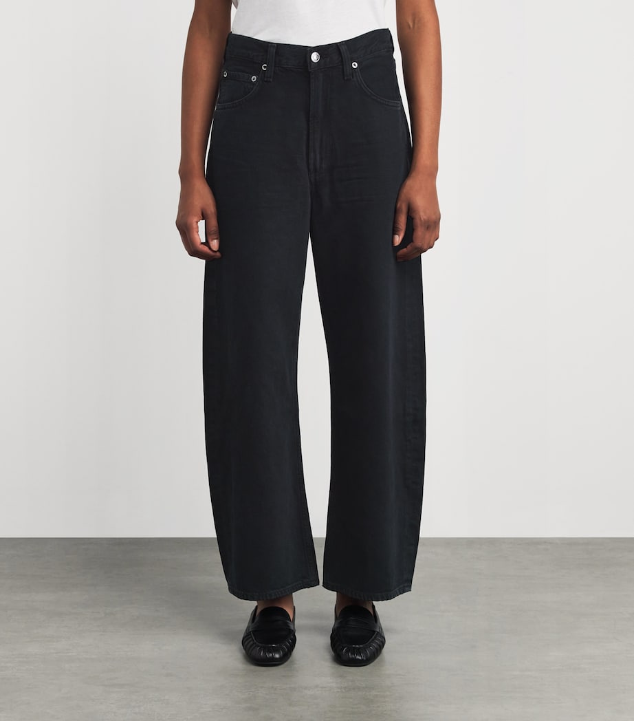 Cropped Low Curve Jeans CRSHD Image 3