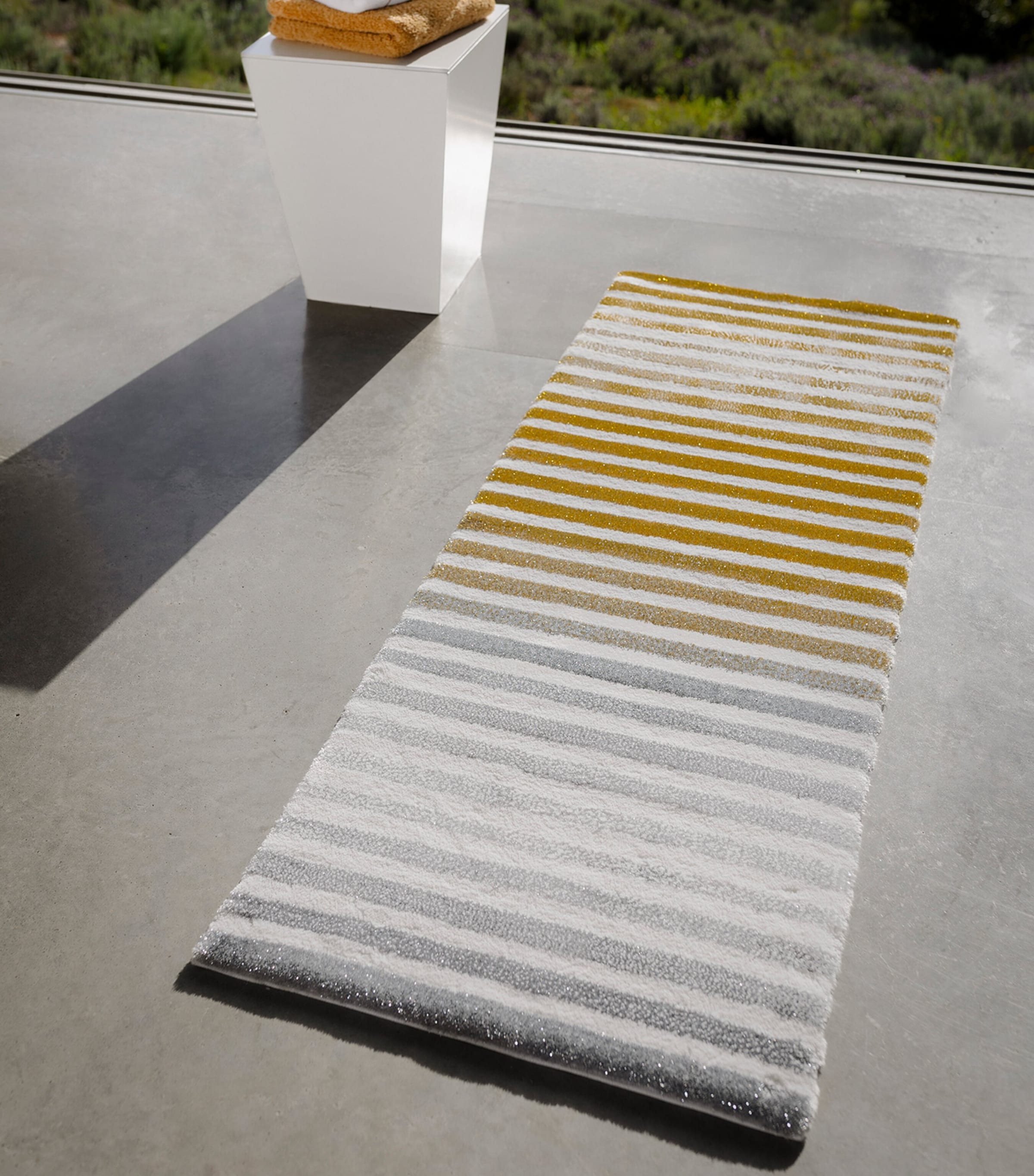 Egyptian Cotton-Blend Barns Bath Mat (60cm x 160cm) 103 GOLD/SILVER Image 4