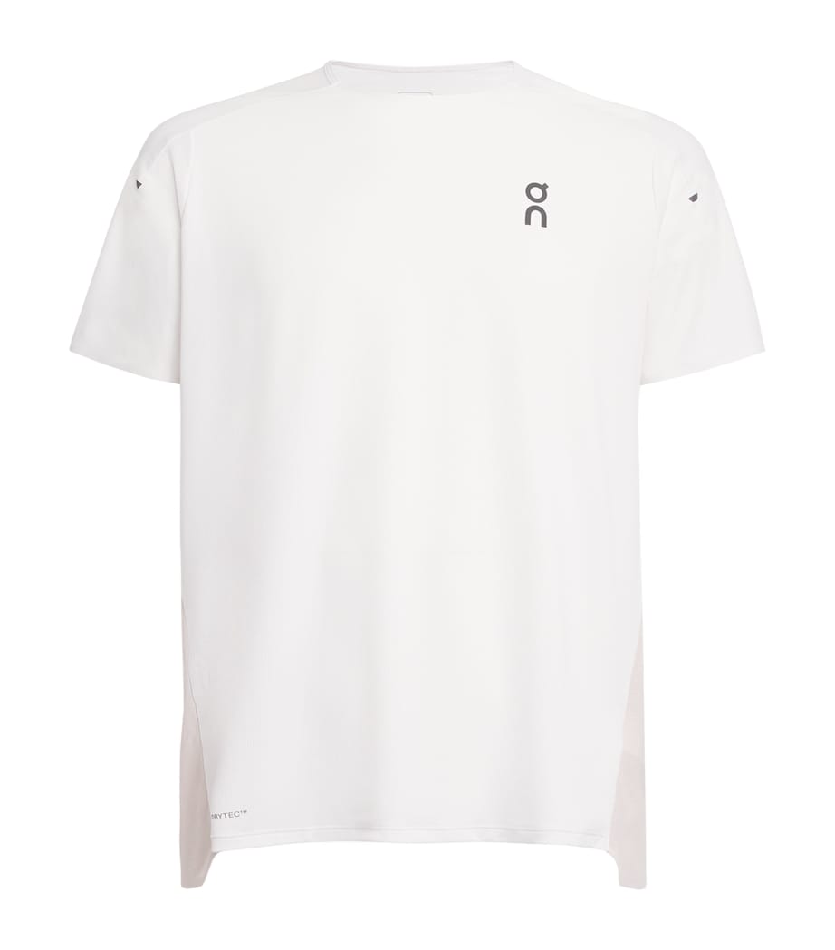 On Mens Performance T-Shirt White | Silver Image 1