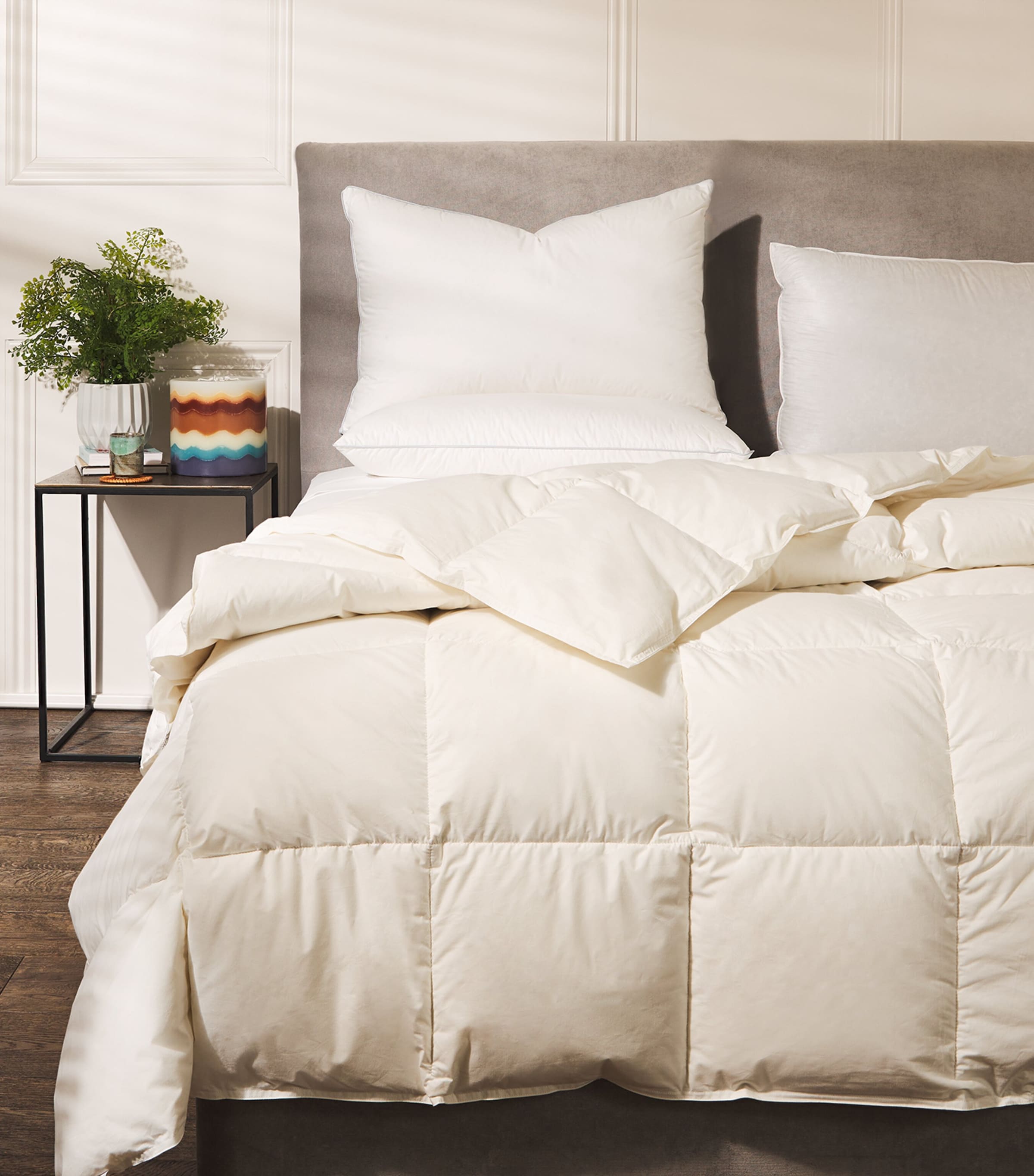 Double Matterhorn Goose Down Duvet (200cm x 200cm) WHITE Image 4