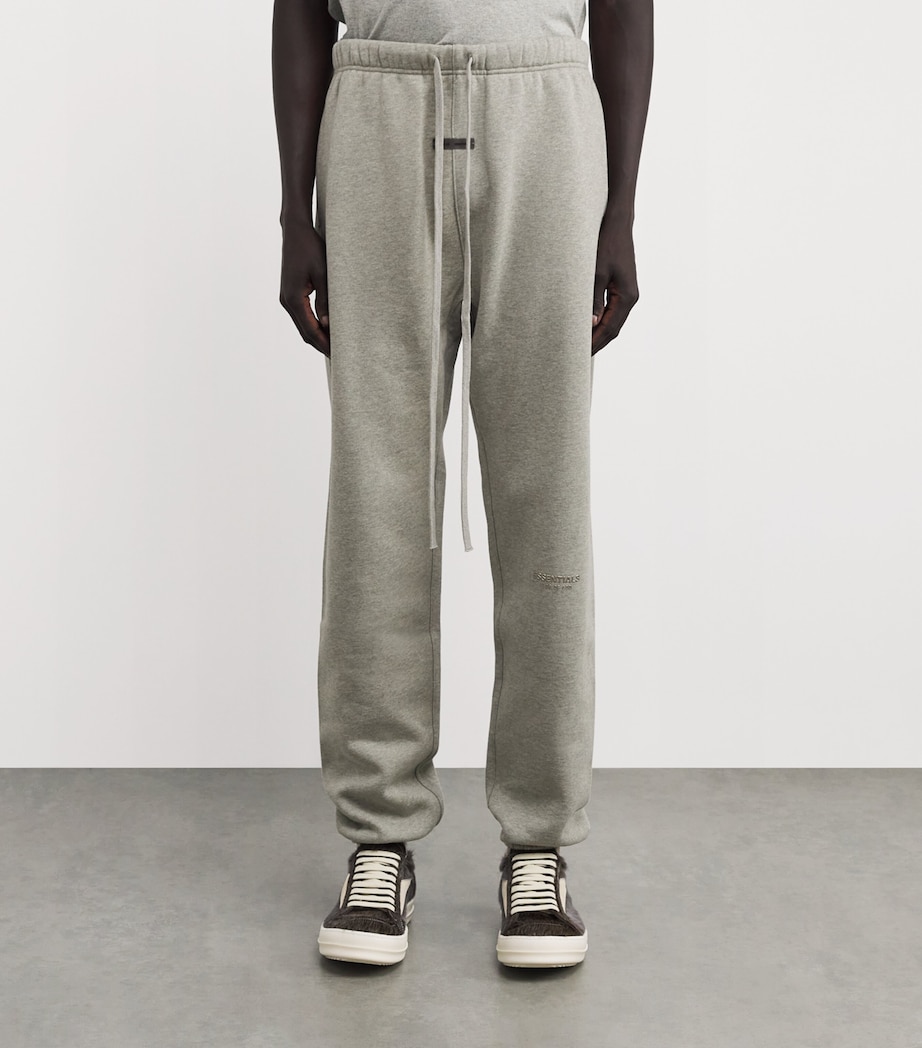 FEAR OF GOD ESSENTIALS Mens Cotton-Blend Vintage Sweatpants Concrete Heather Image 3