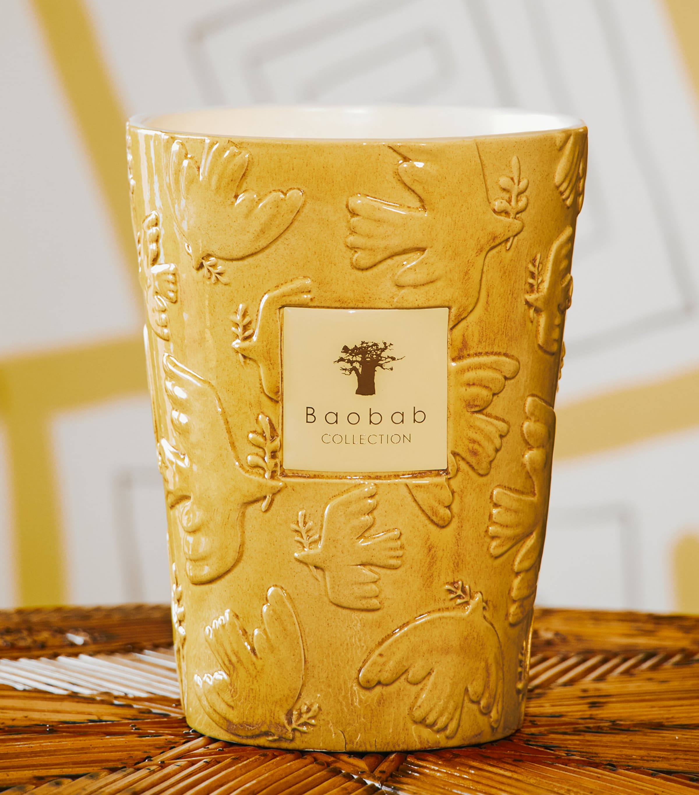 Baobab Collection Dove Scented Candle (6kg) Yellow Image 2
