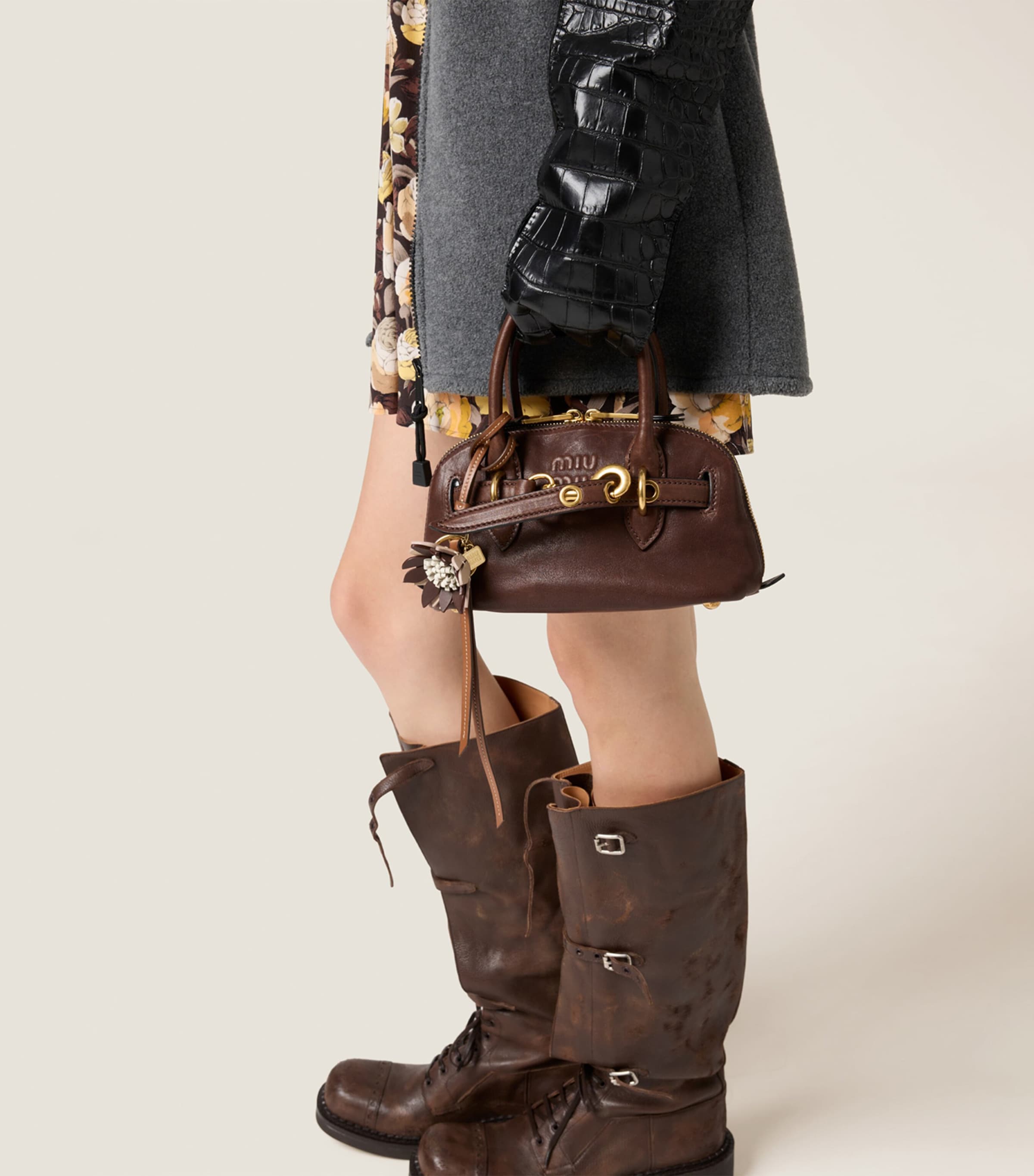 Mini Nappa Leather Aventure Top-Handle Bag F0NBL Image 8