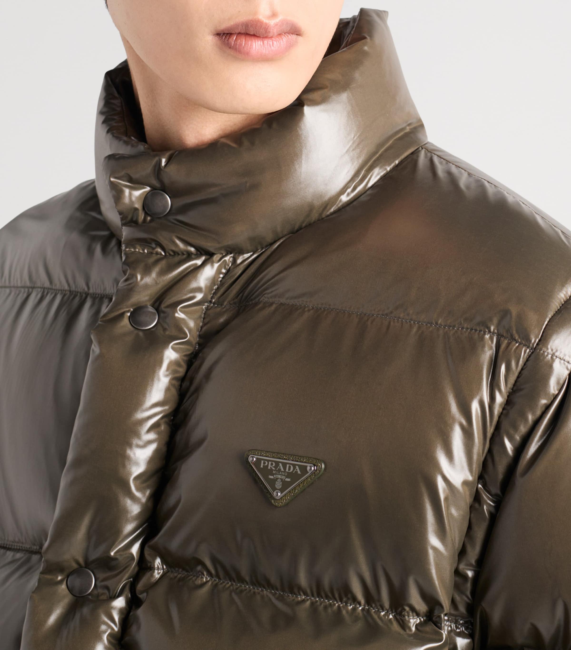 Re-Nylon Logo Puffer Jacket F0334 Image 3