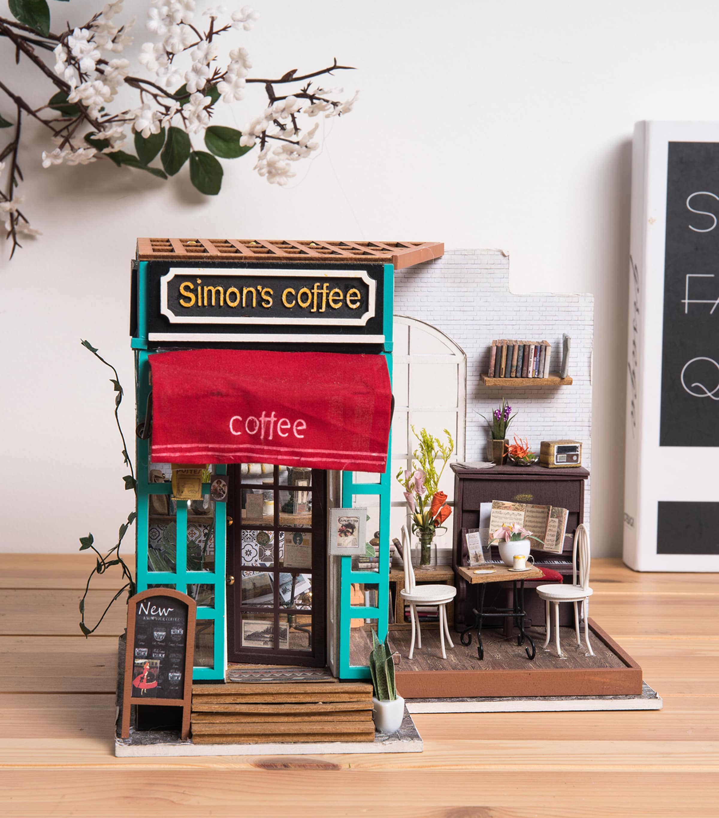 Simon’s Coffee Shop Buildable Kit MULTI Image 3