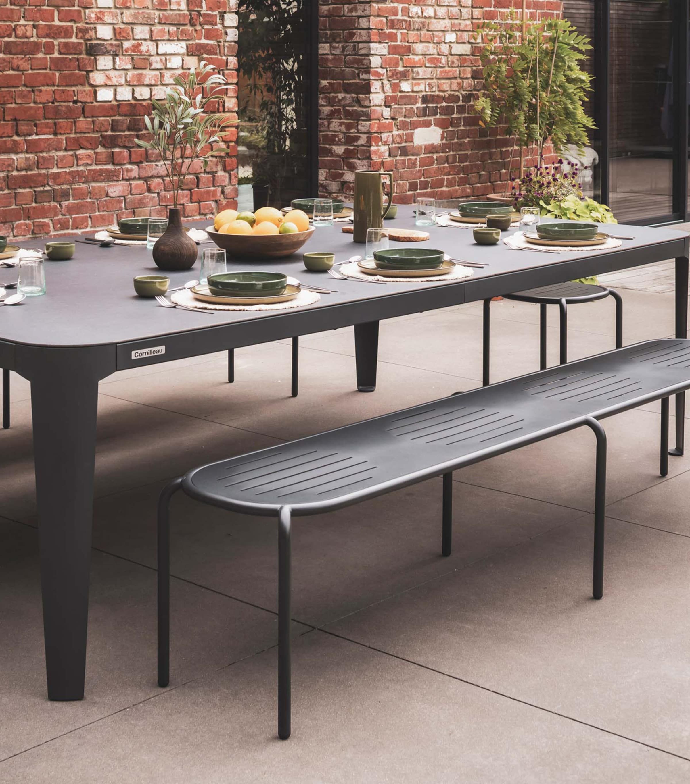 Cornilleau Hyphen Outdoor Ping Pong Table Black Grey/stone Image 5