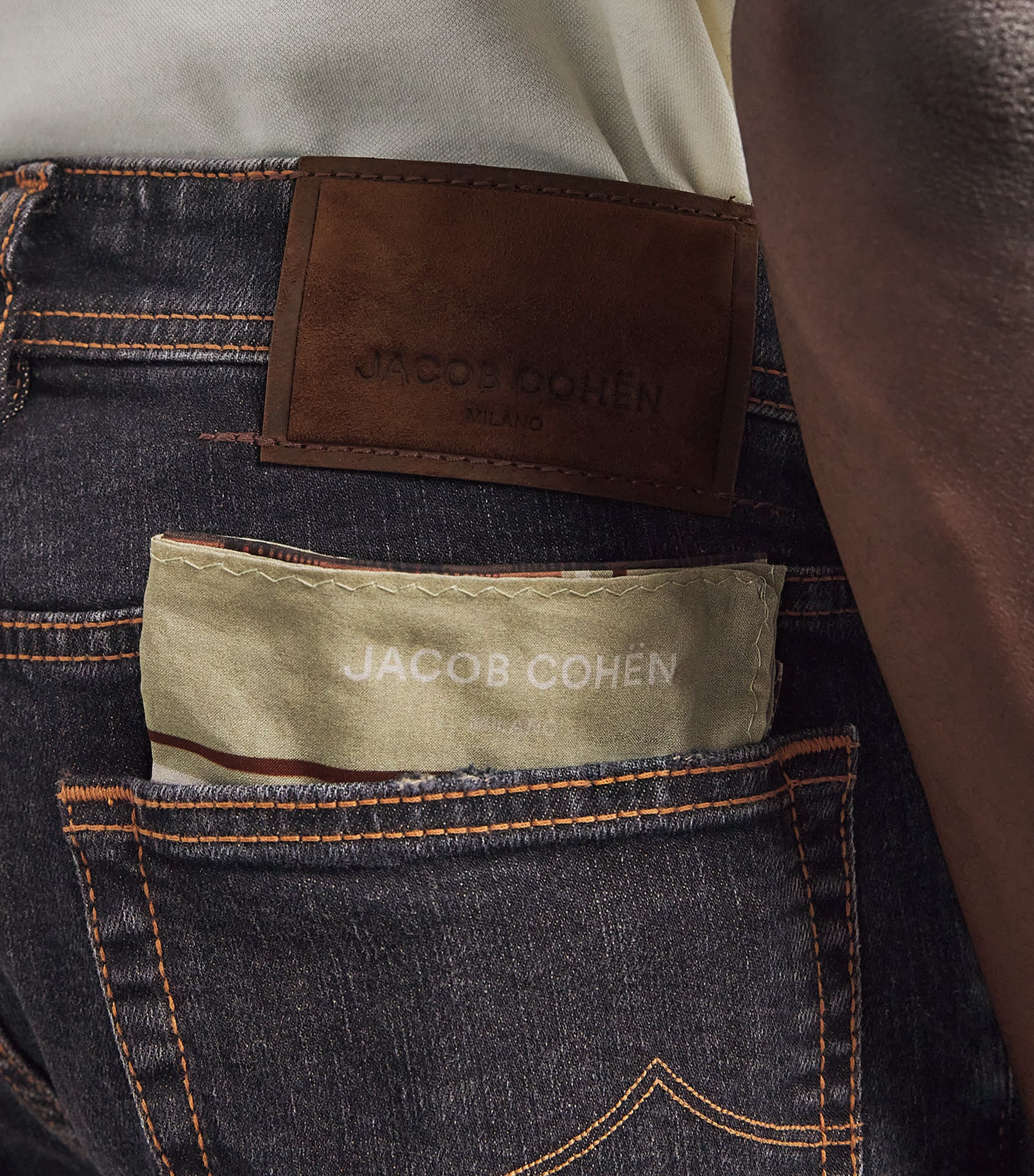 Jacob Cohën Mens Bard Slim Jeans Grey Image 3