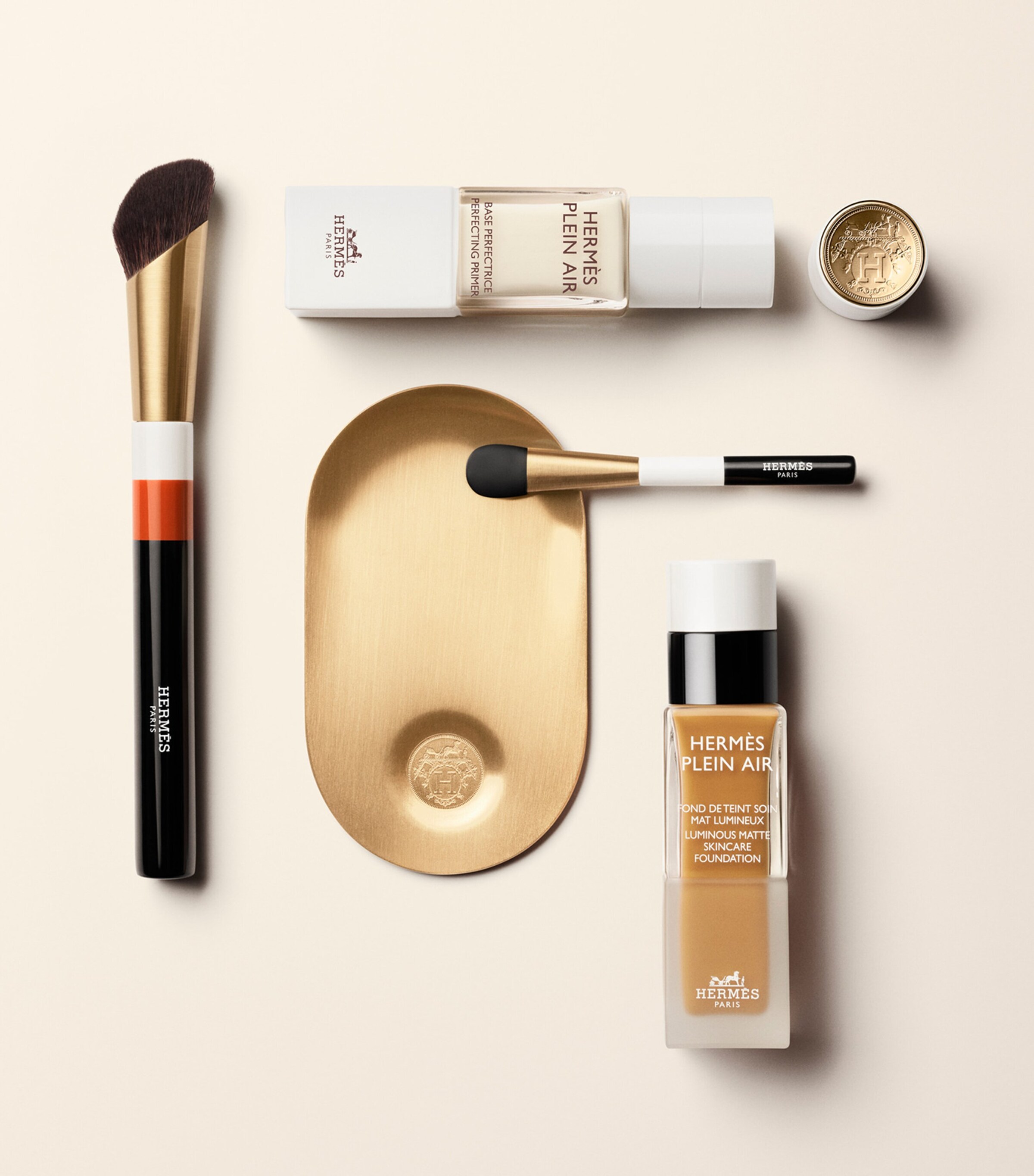 Plein Air Luminous Matte Skincare Foundation PALISSANDRE Image 8