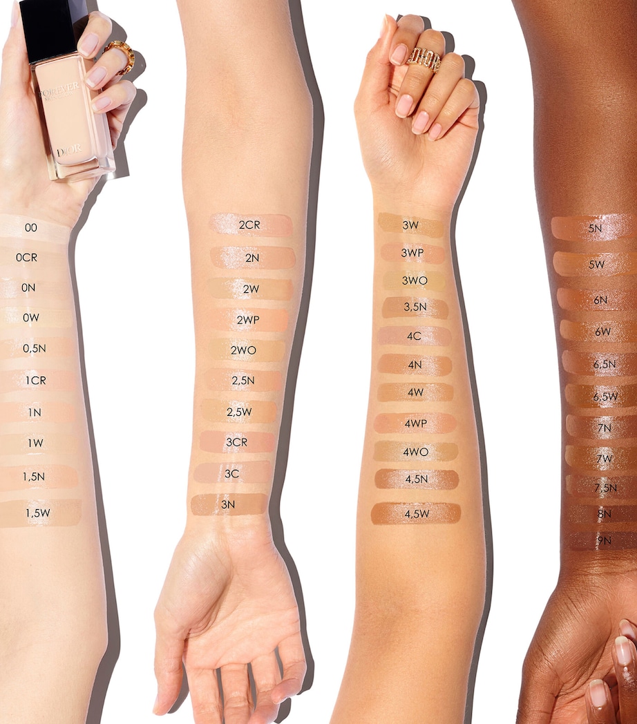 Dior Forever Skin Glow Foundation 0.5N Image 2