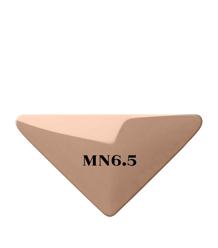 Reveal Concealer MN6.5 Image 2