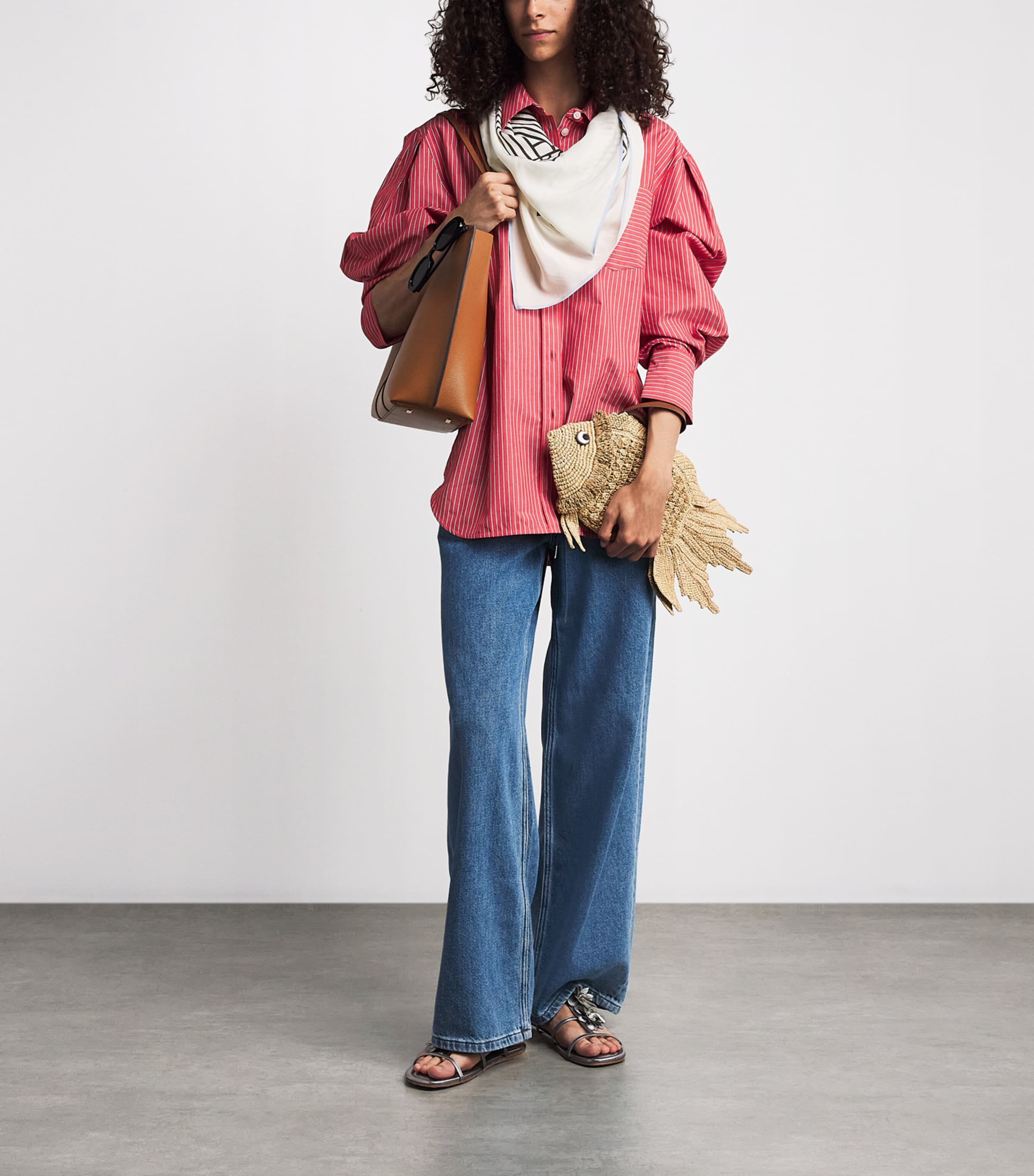 Anya Hindmarch Raffia Fish Clutch Bag Natural Image 2