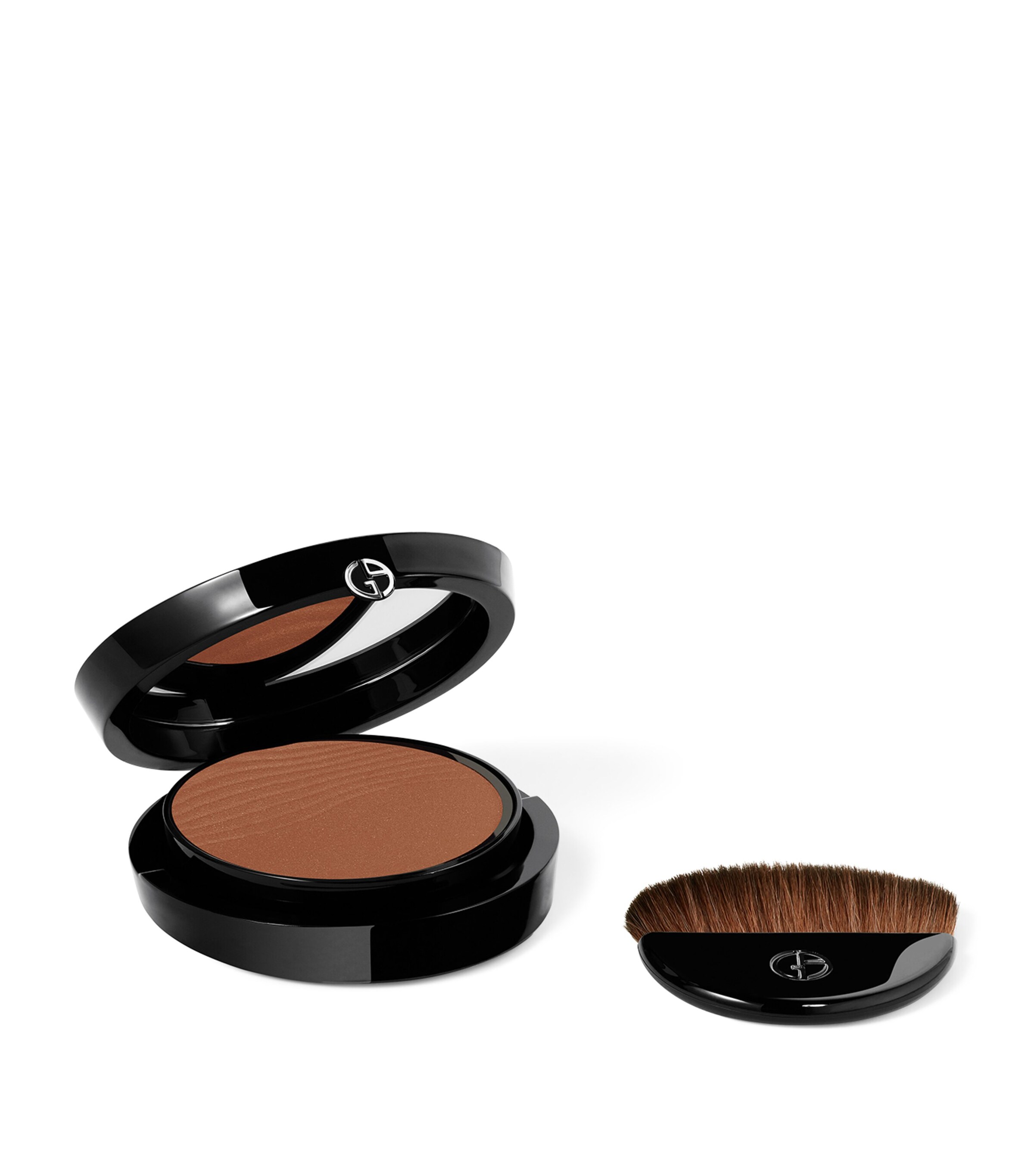 Armani Luminous Silk Glow Fusion Powder Image 3