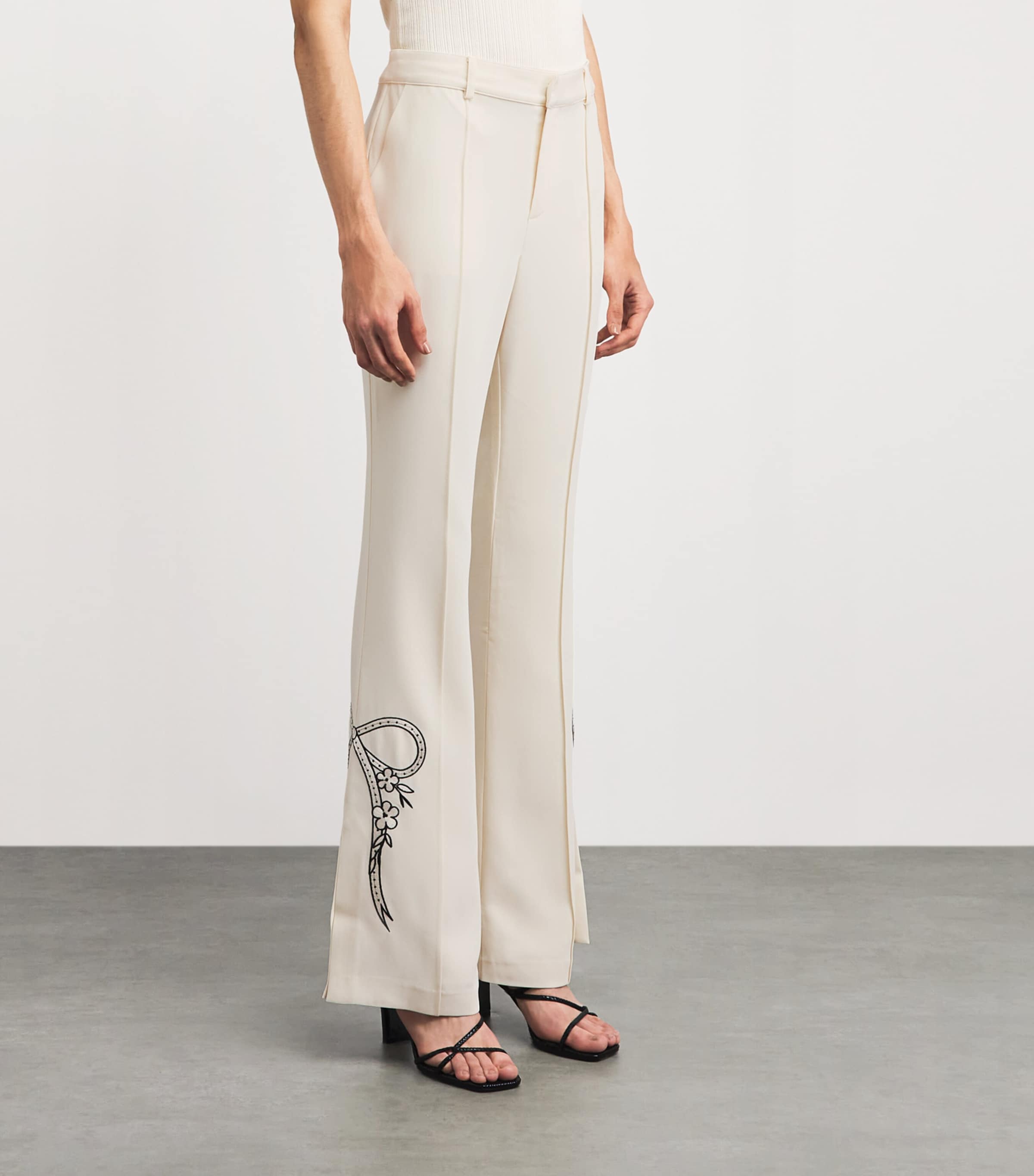 Cinq A Sept Womens Embroidered Bow Abeline Trousers Gardenia / Black Image 4