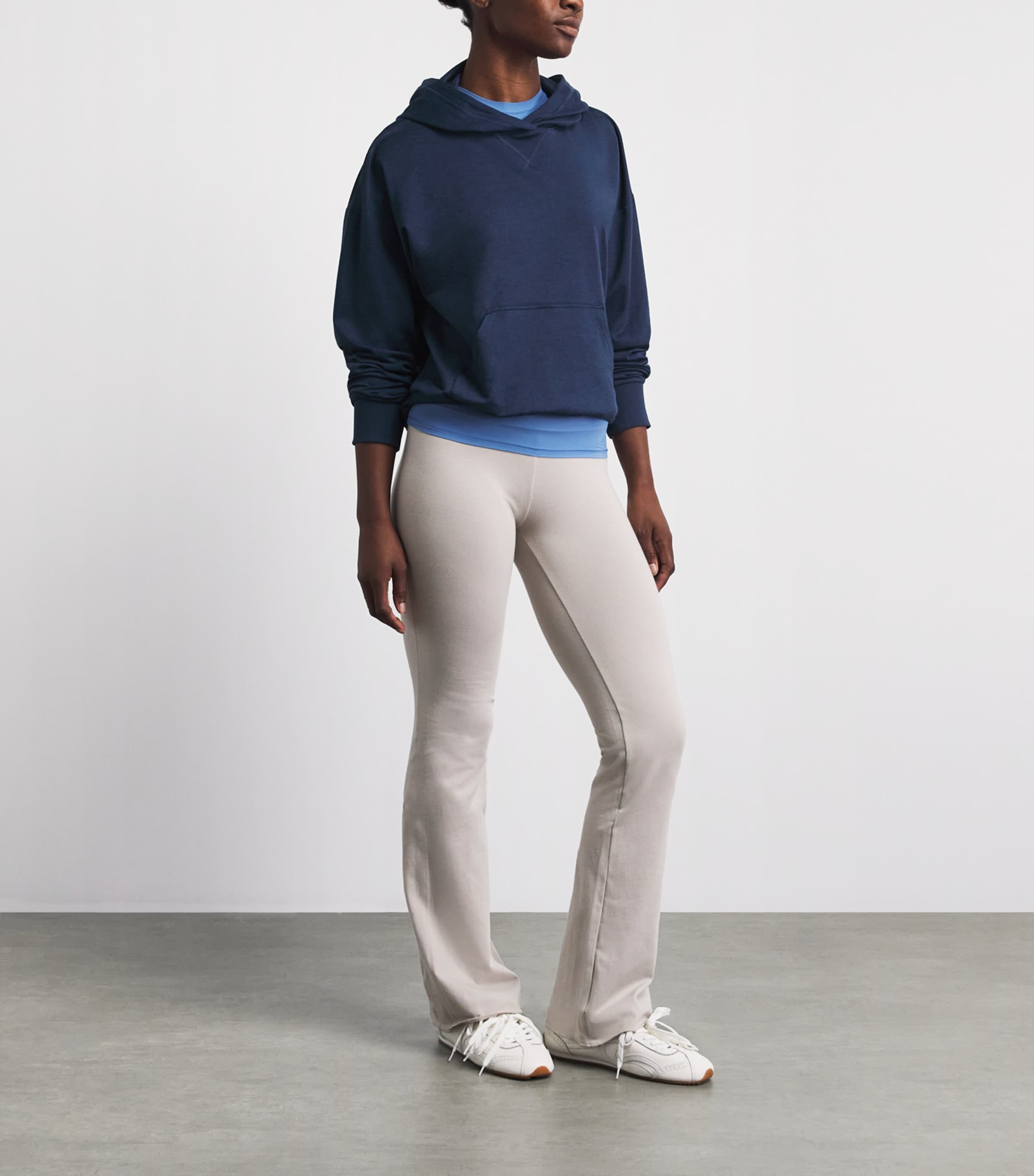 VUORI Womens Modern Halo Hoodie Blue Coast Heather Image 2