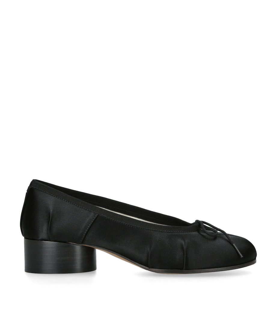 Maison Margiela Satin Tabi Ballerina Pumps 30 Black Image 1
